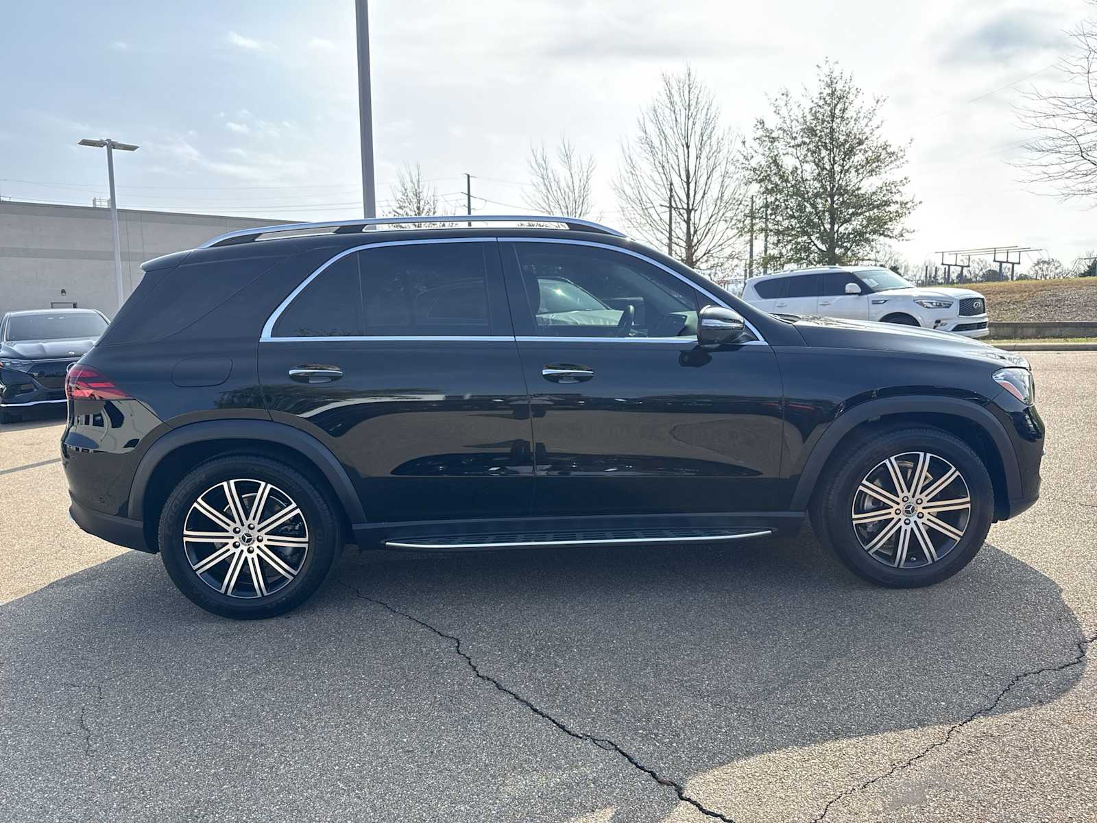 Thumbnail: 2026 Mercedes-Benz GLE - 7