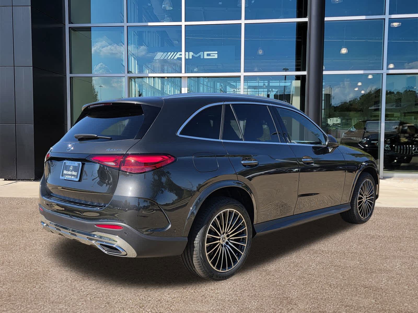 Thumbnail: 2026 Mercedes-Benz GLC - 5