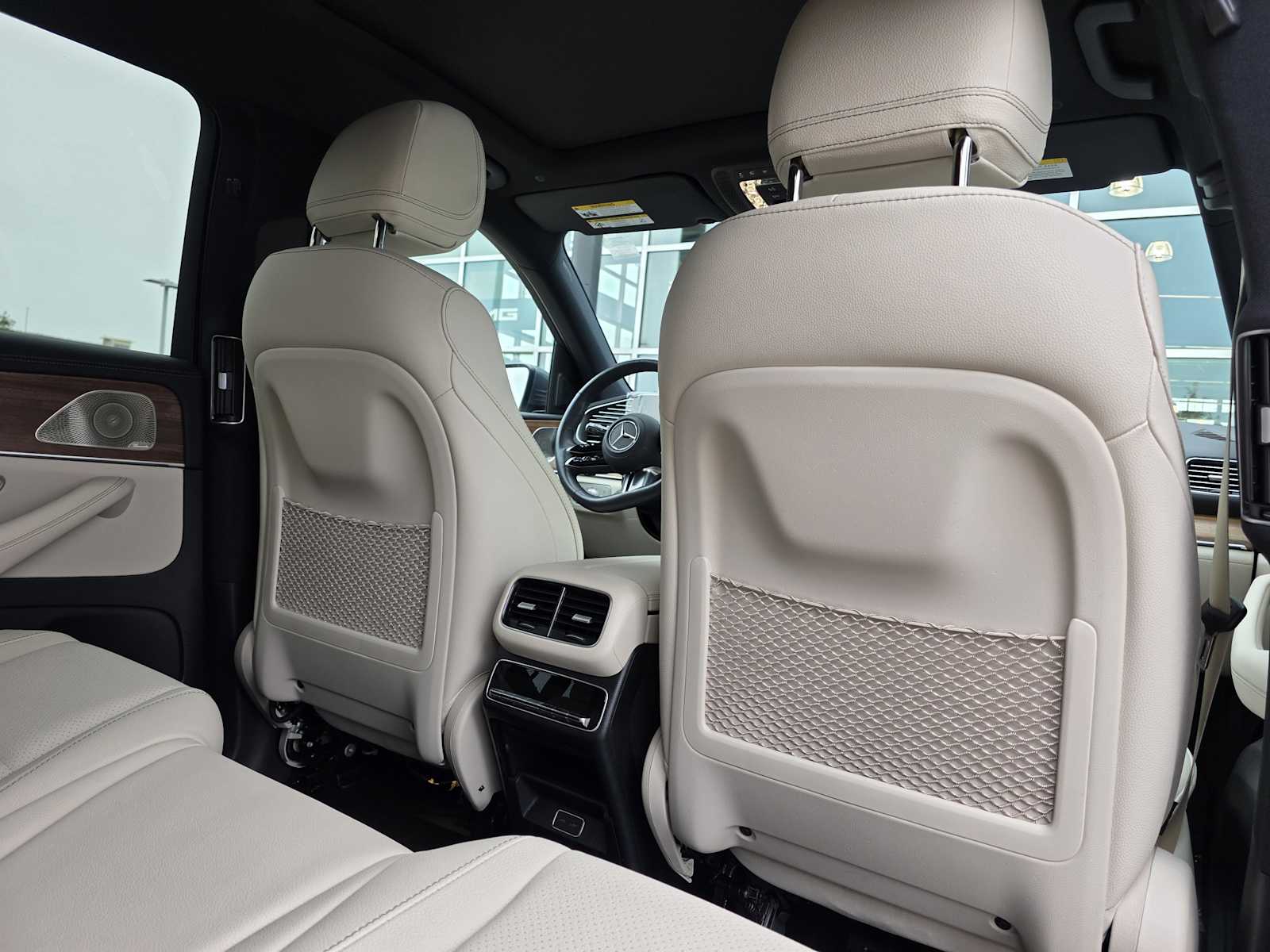 Thumbnail: 2025 Mercedes-Benz GLS - 8