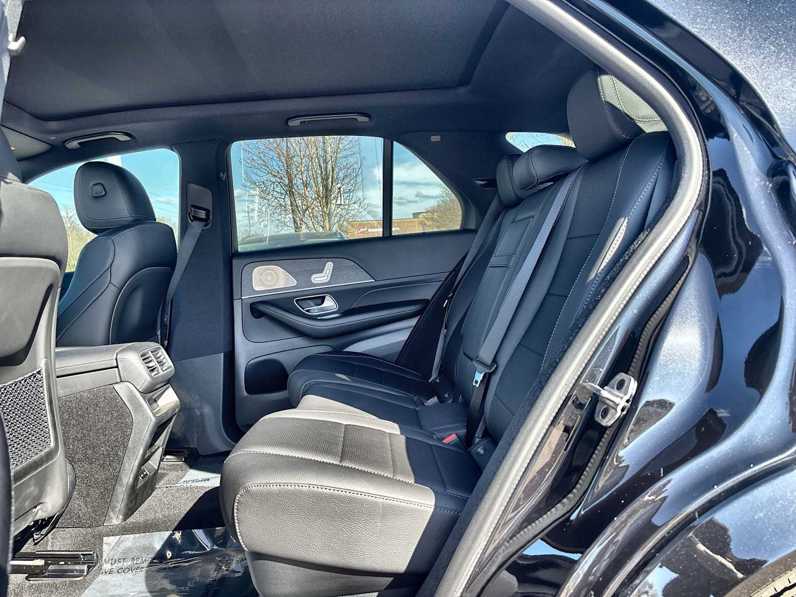 Thumbnail: 2026 Mercedes-Benz GLE - 4