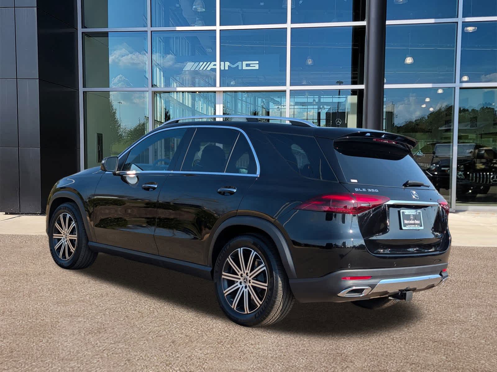 Thumbnail: 2026 Mercedes-Benz GLE - 7