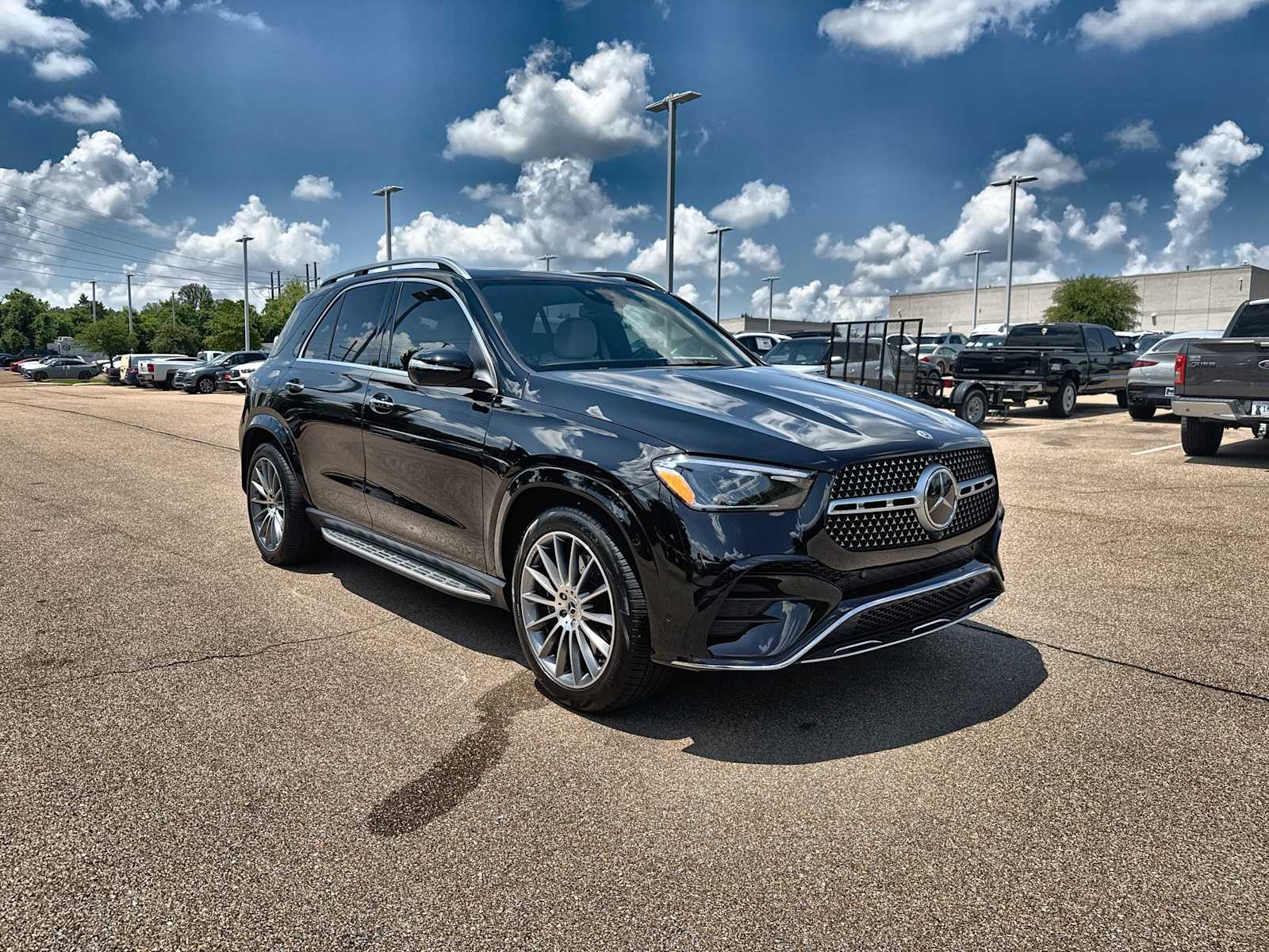 Thumbnail: 2026 Mercedes-Benz GLE - 11
