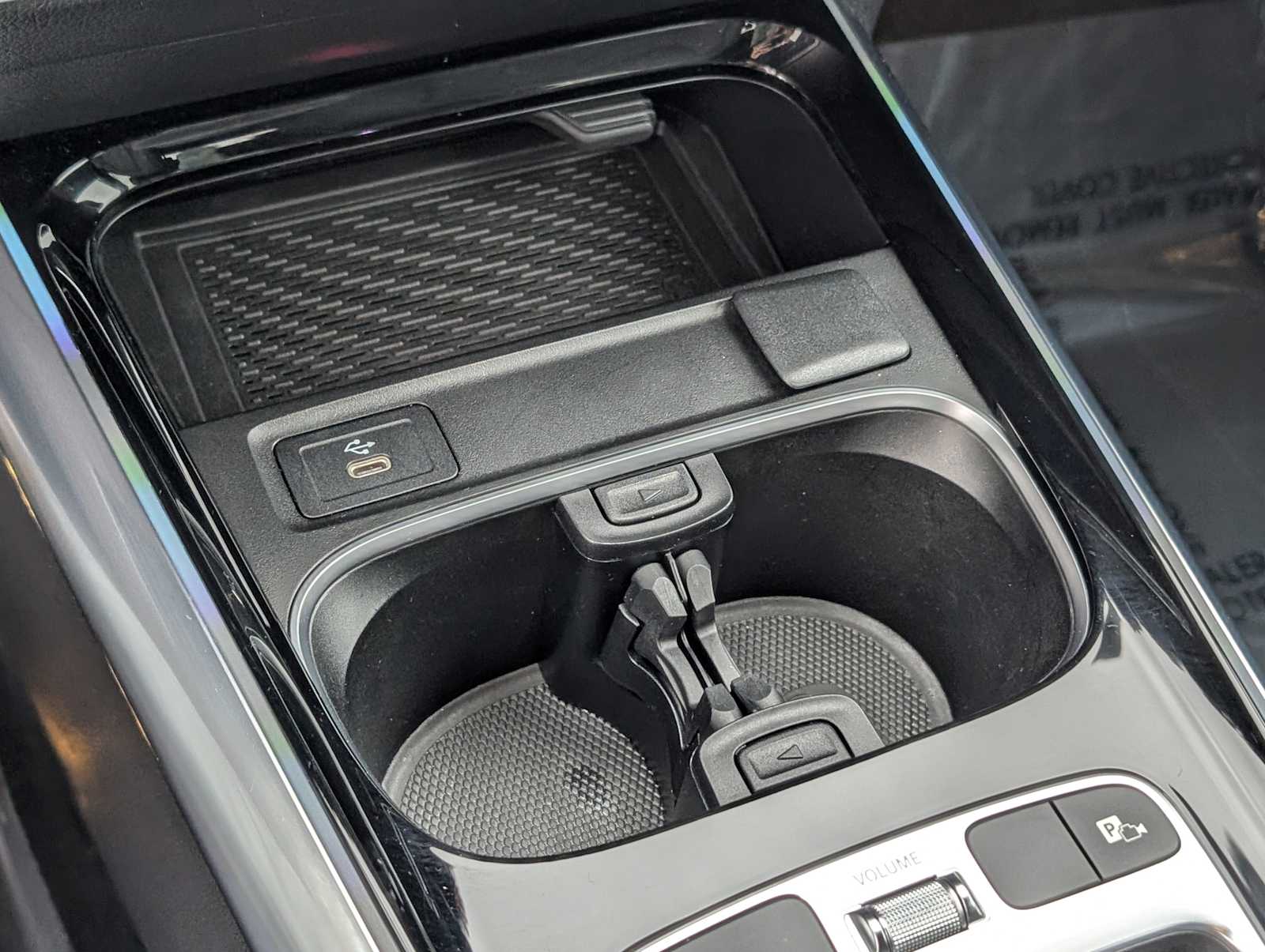 Thumbnail: 2025 Mercedes-Benz GLA - 20