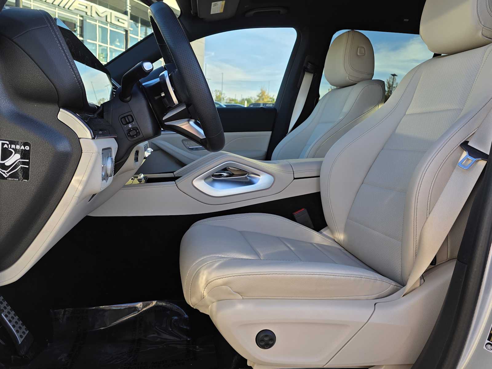 Thumbnail: 2025 Mercedes-Benz GLS - 12