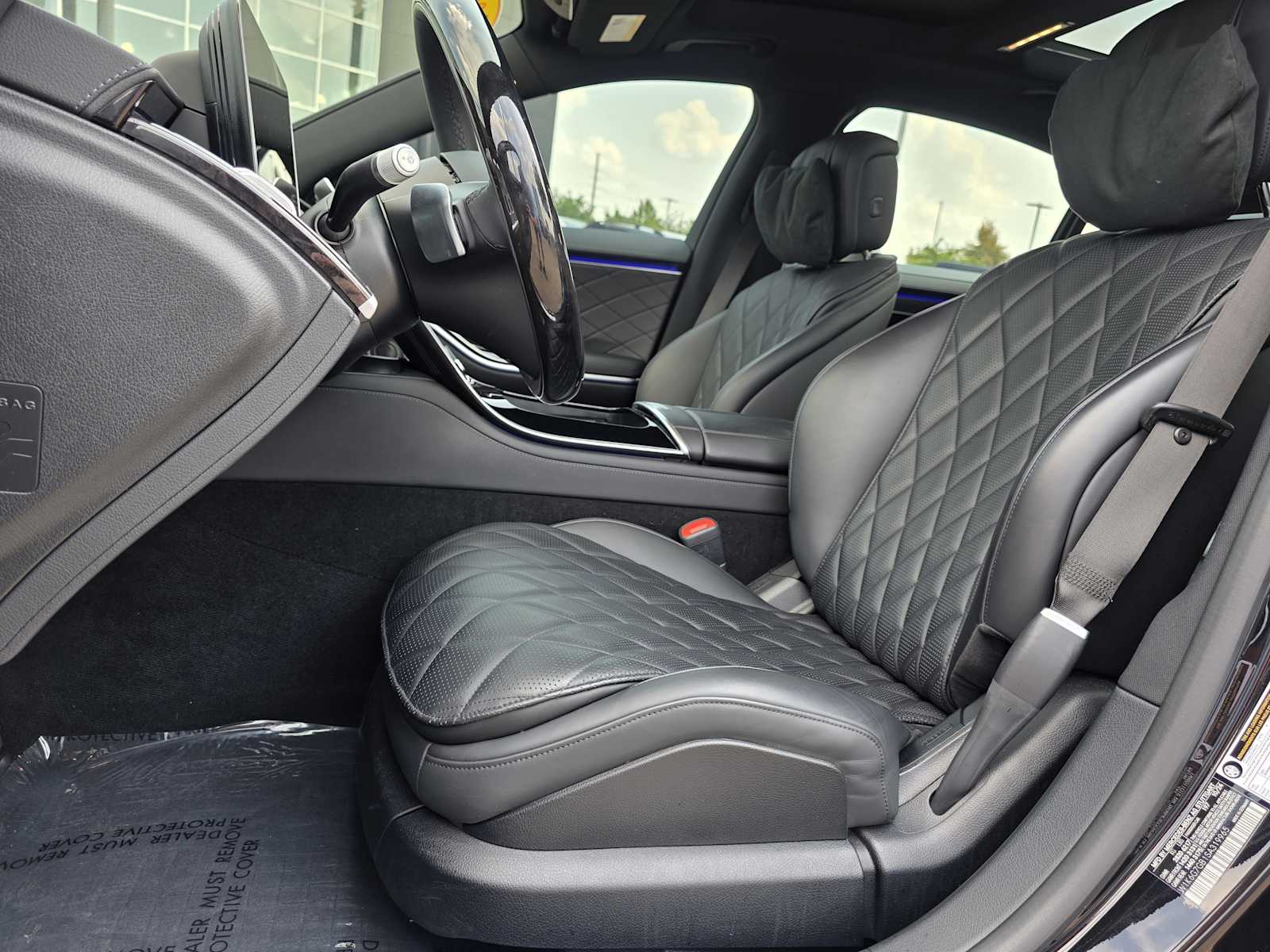 Thumbnail: 2025 Mercedes-Benz S-Class - 12