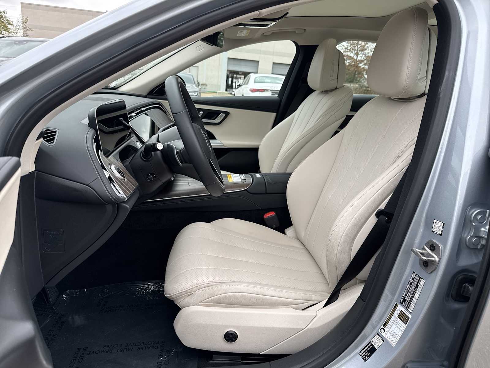 Thumbnail: 2026 Mercedes-Benz E-Class - 15