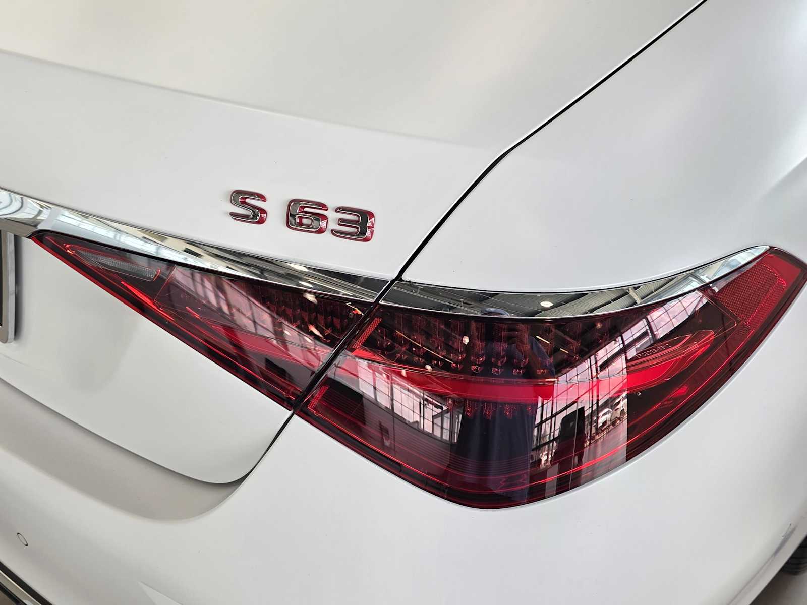 Thumbnail: 2026 Mercedes-Benz S-Class - 6