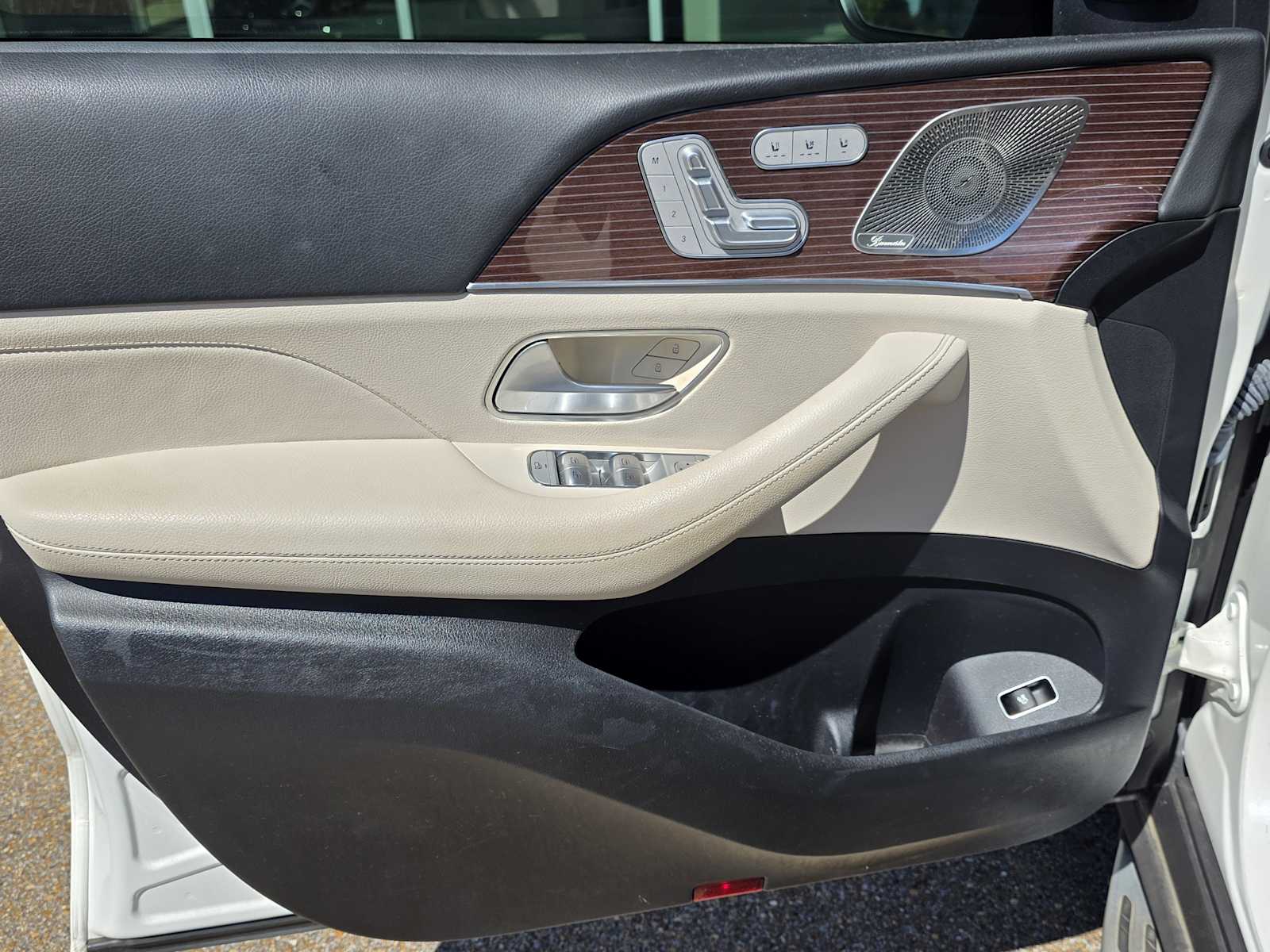Thumbnail: 2021 Mercedes-Benz GLE - 3