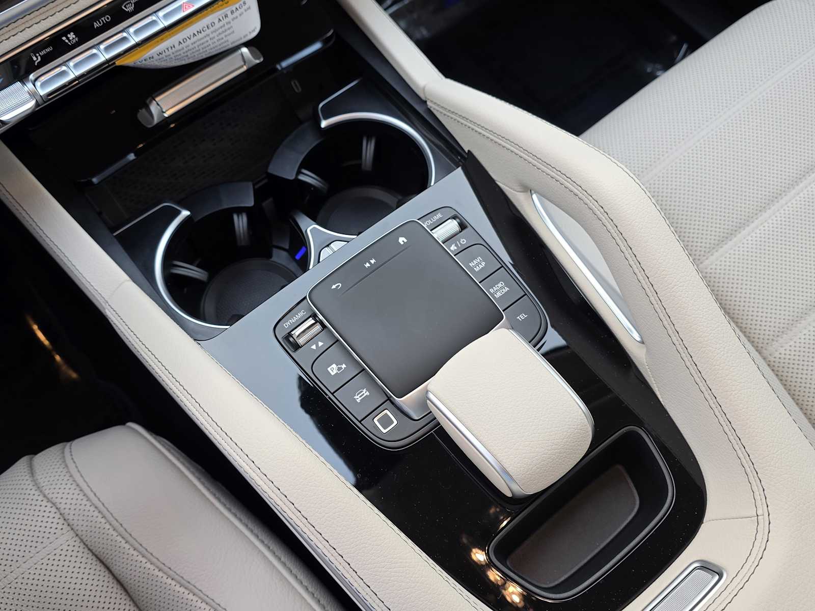 Thumbnail: 2026 Mercedes-Benz GLE - 20