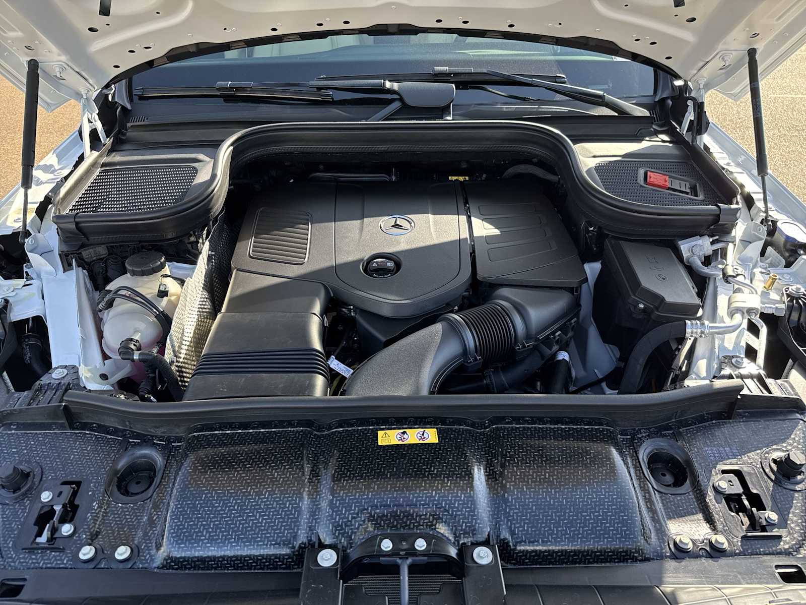 Thumbnail: 2026 Mercedes-Benz GLE - 13