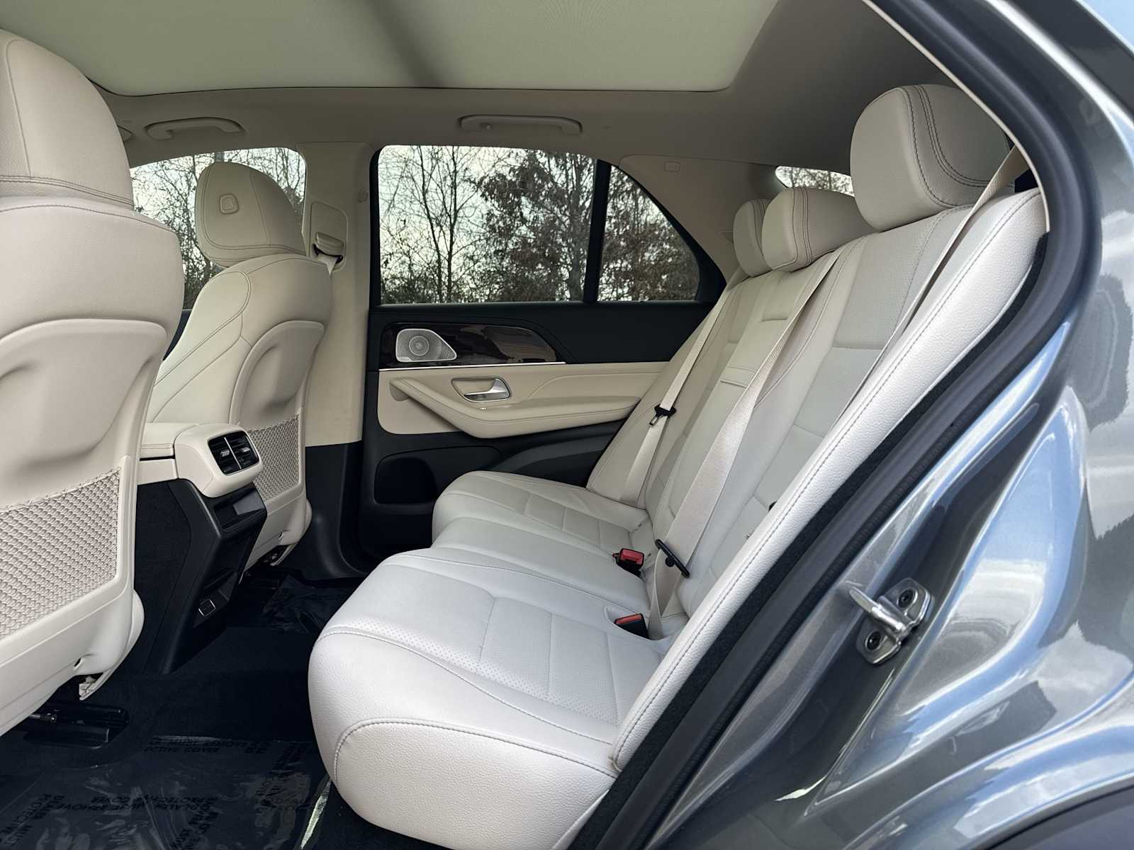 Thumbnail: 2026 Mercedes-Benz GLE - 18