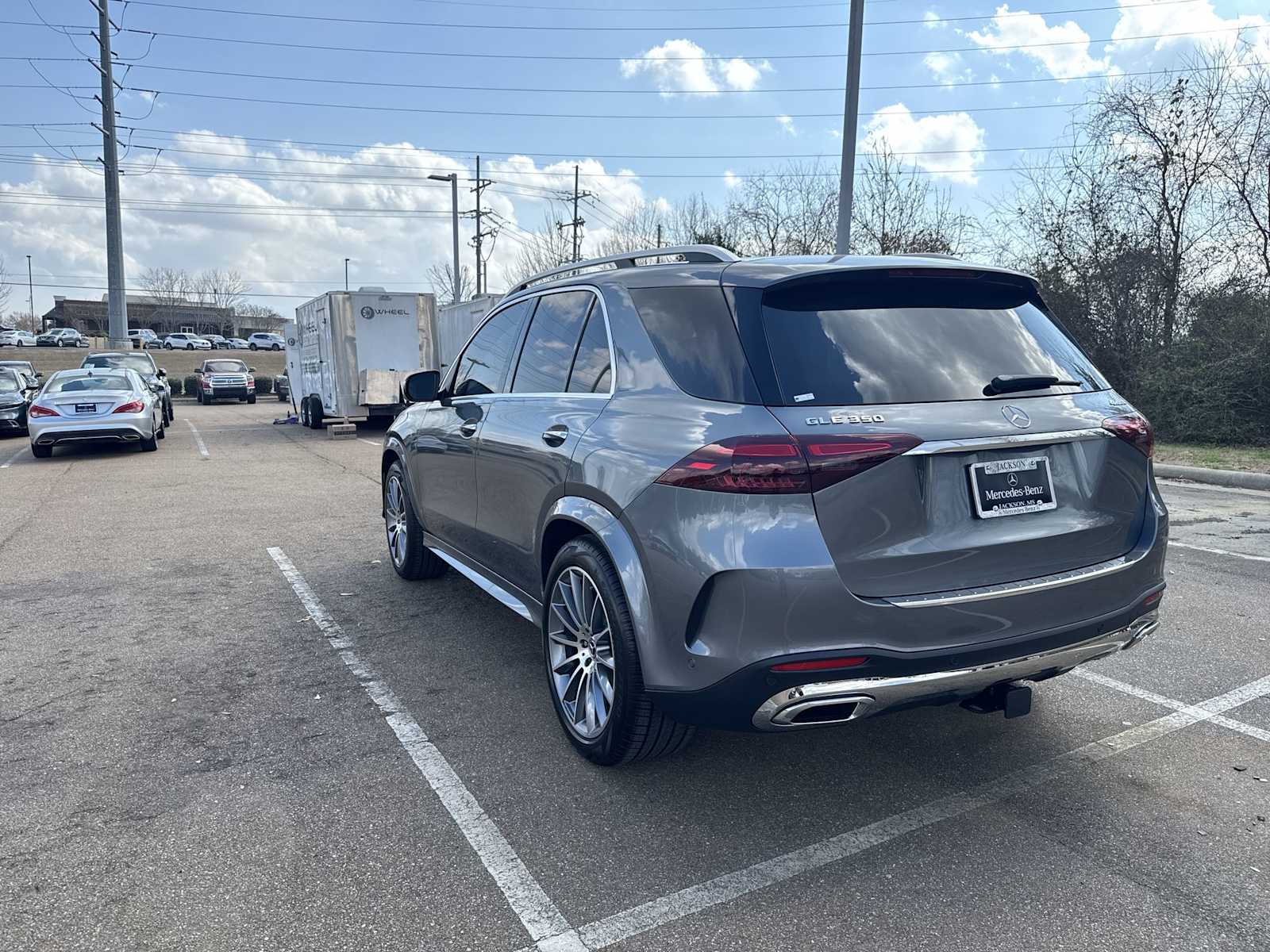 Thumbnail: 2026 Mercedes-Benz GLE - 4