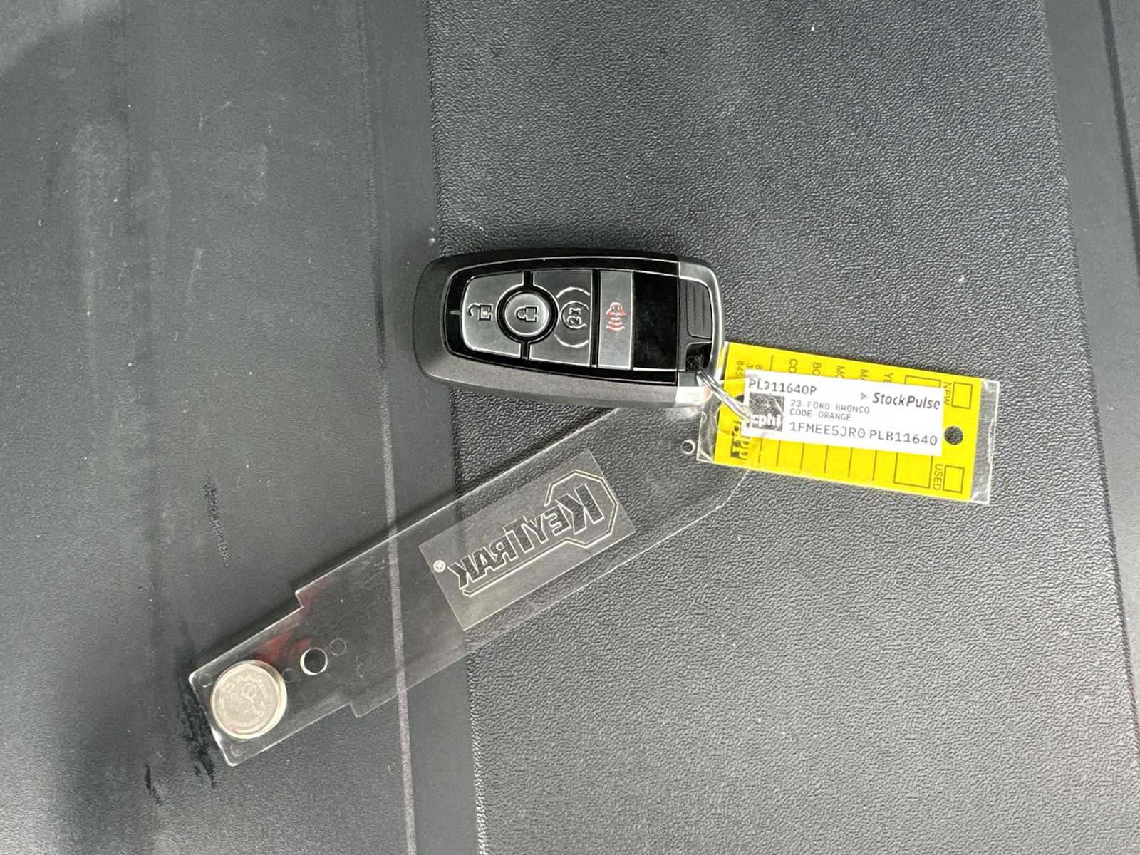 Thumbnail: 2023 Ford Bronco - 26