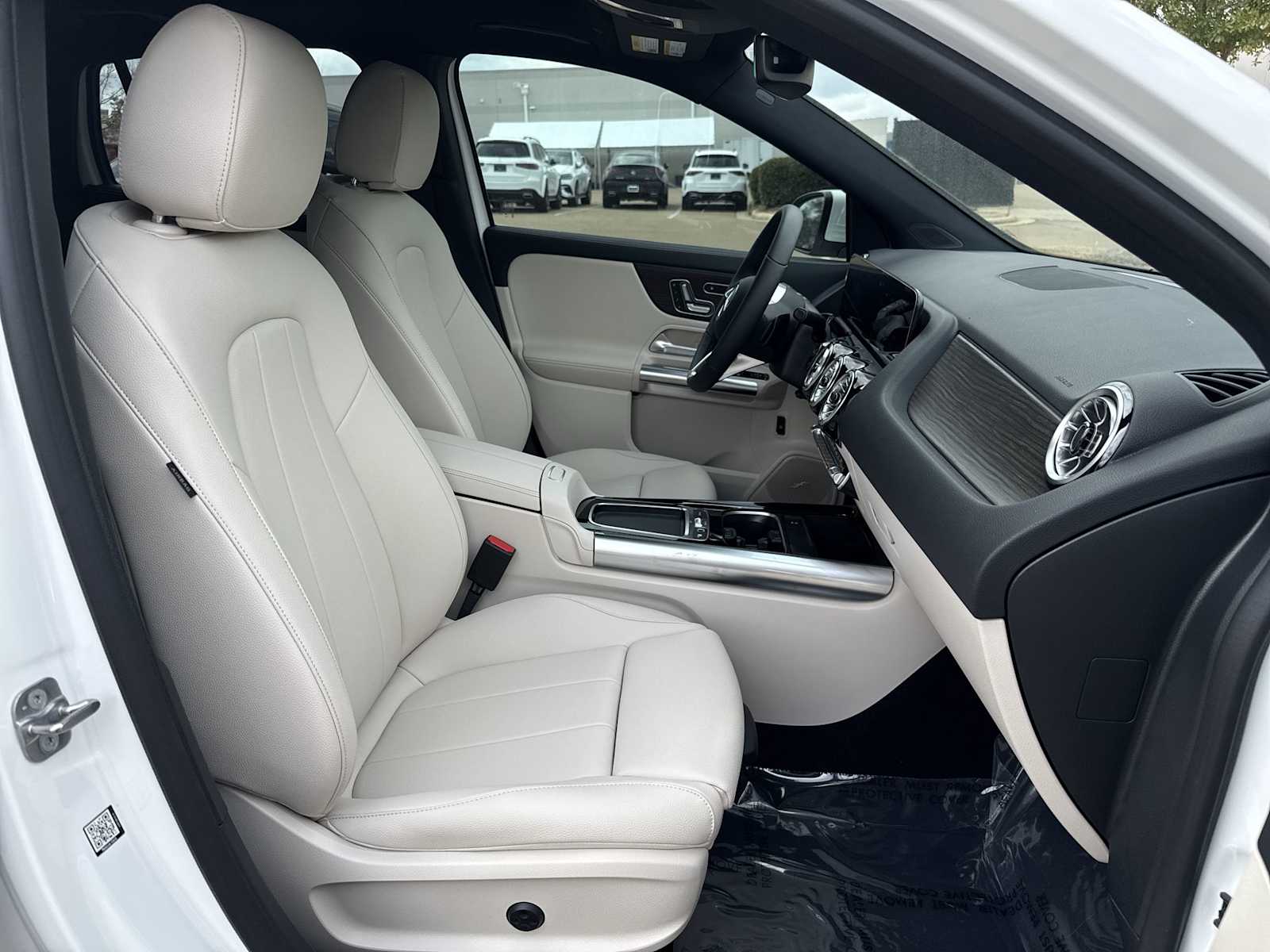 Thumbnail: 2026 Mercedes-Benz GLA - 20