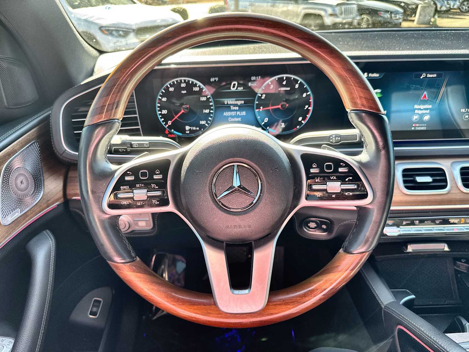 Thumbnail: 2021 Mercedes-Benz GLE - 21