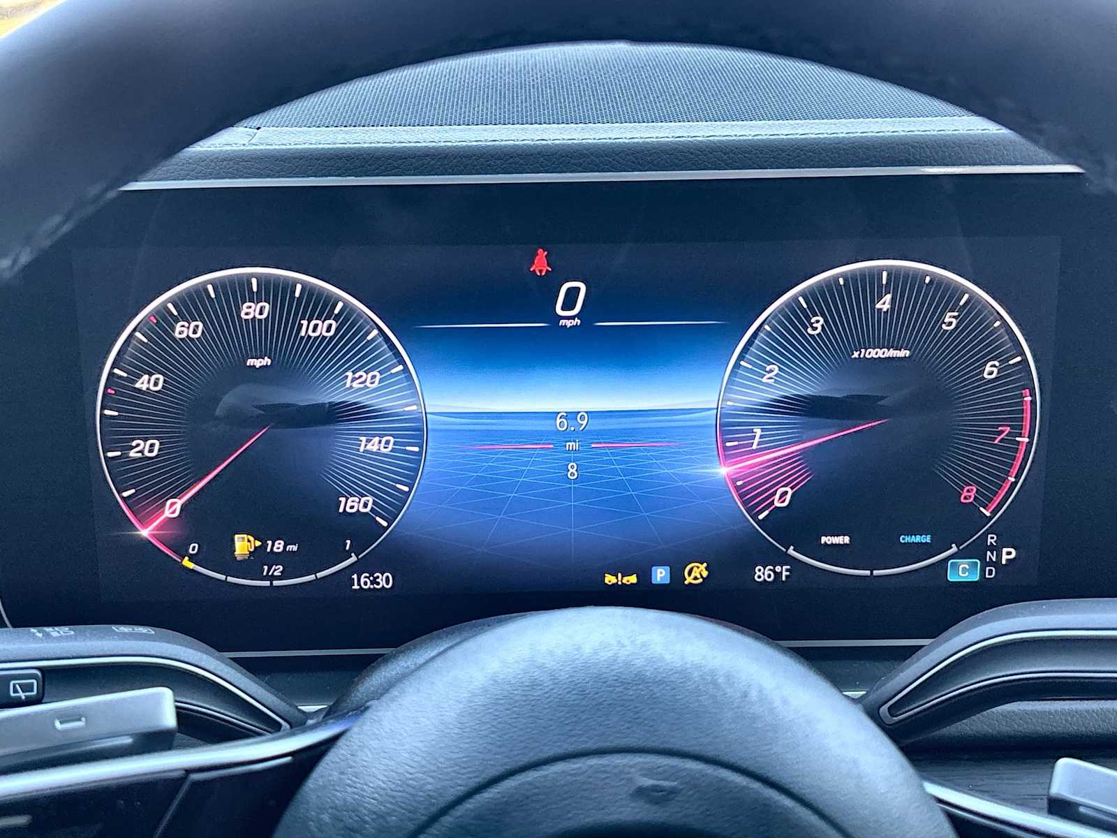 Thumbnail: 2026 Mercedes-Benz GLE - 22