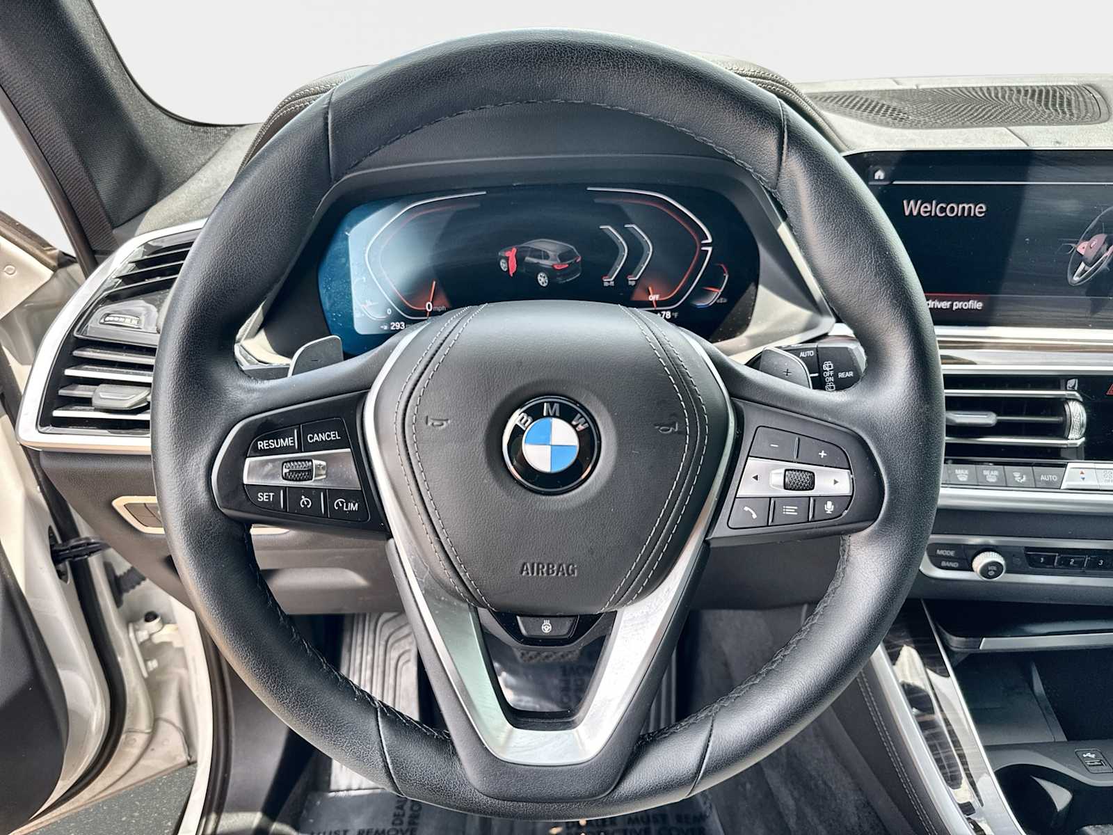 Thumbnail: 2023 BMW X5 - 20