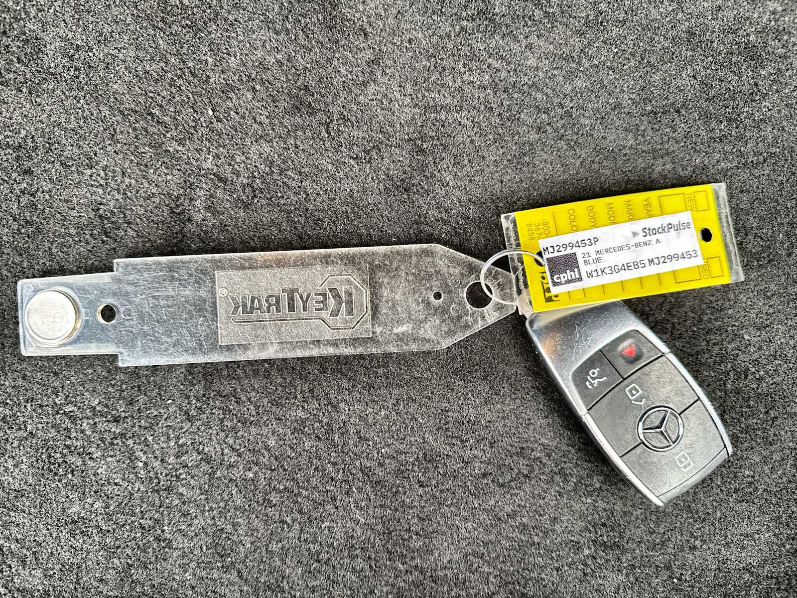 Thumbnail: 2021 Mercedes-Benz A-Class - 26