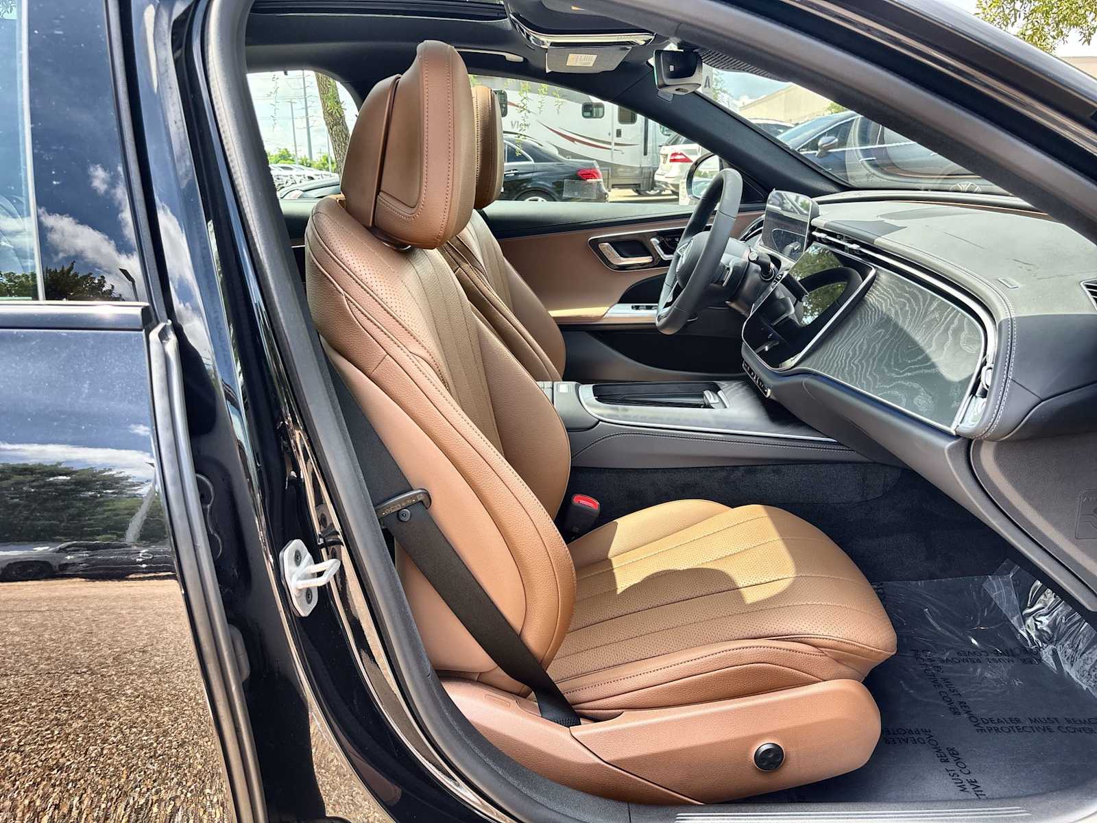 Thumbnail: 2026 Mercedes-Benz E-Class - 9