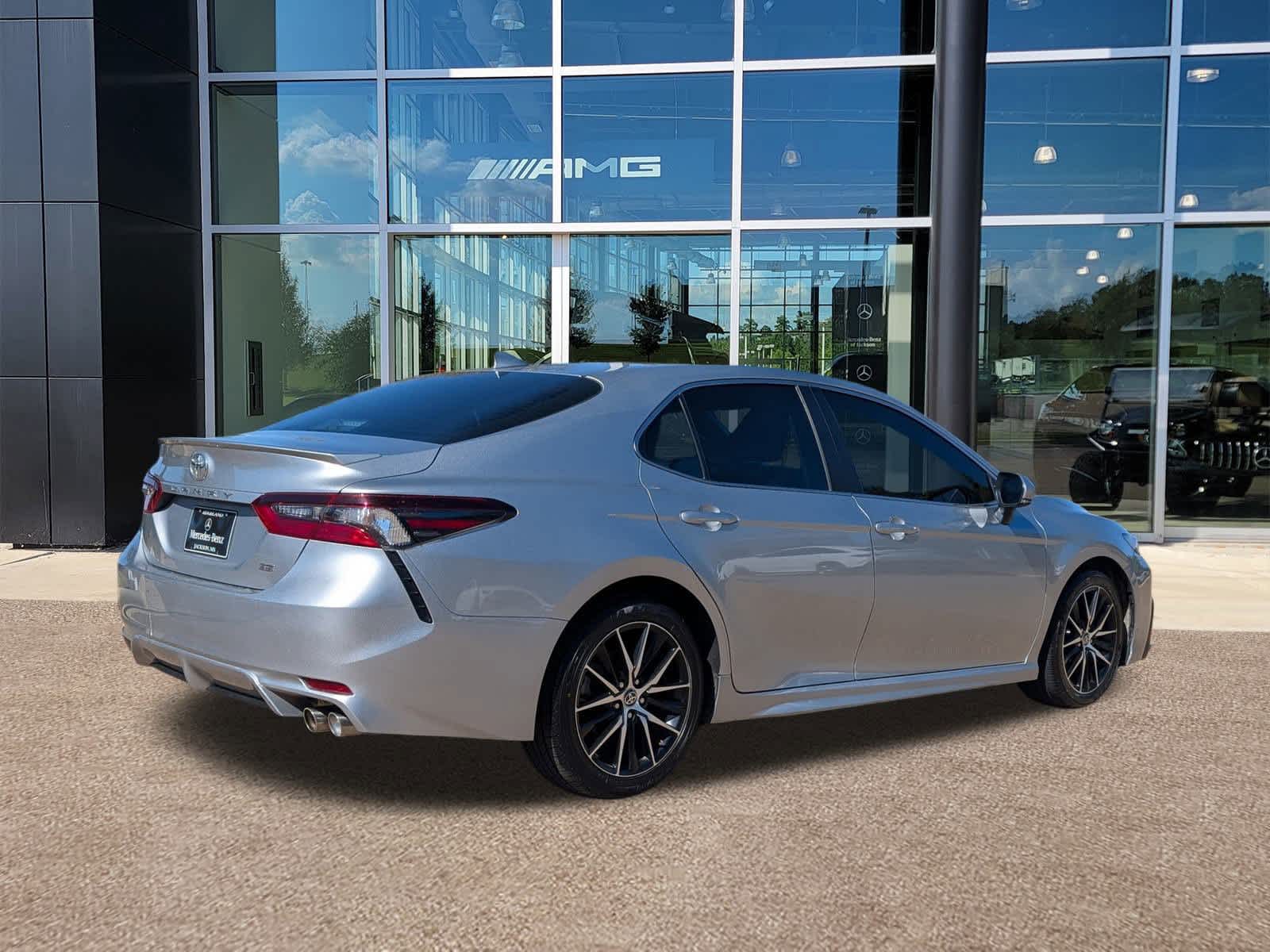 Thumbnail: 2023 Toyota Camry - 5