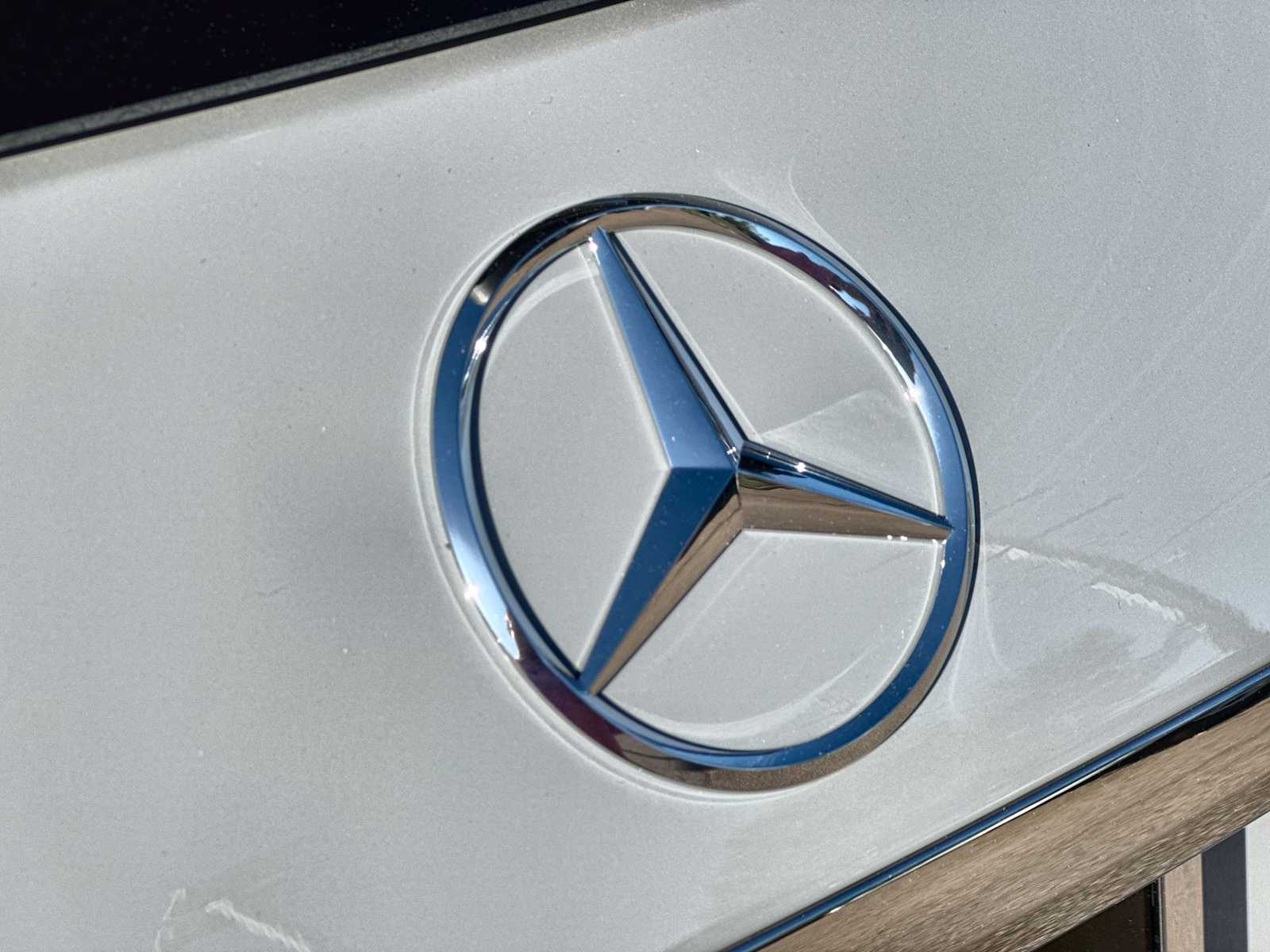 Thumbnail: 2026 Mercedes-Benz GL-Class - 16