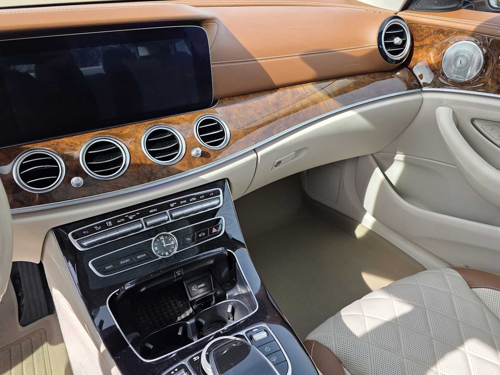 Thumbnail: 2017 Mercedes-Benz E-Class - 7