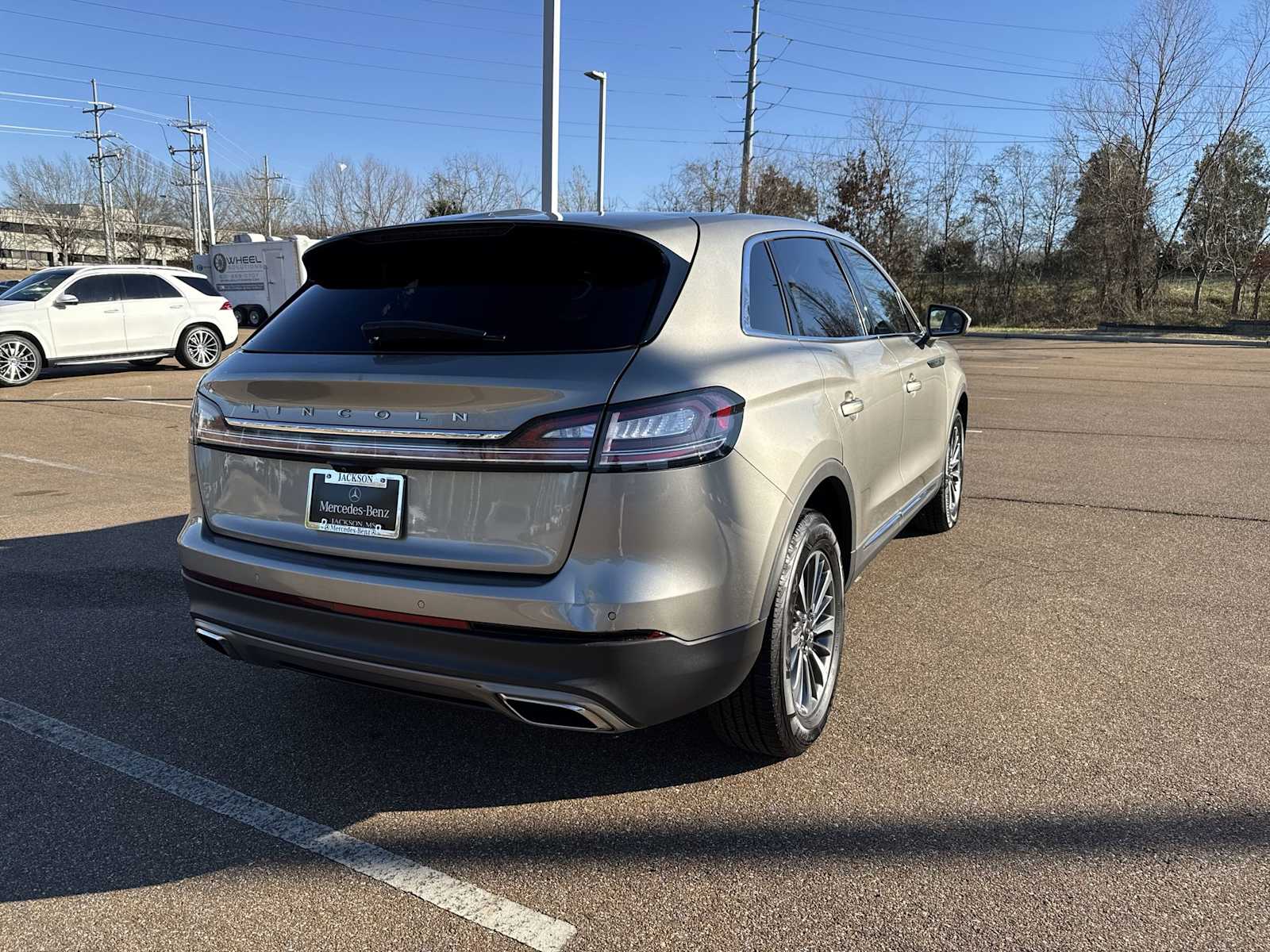 Thumbnail: 2023 Lincoln Nautilus - 6