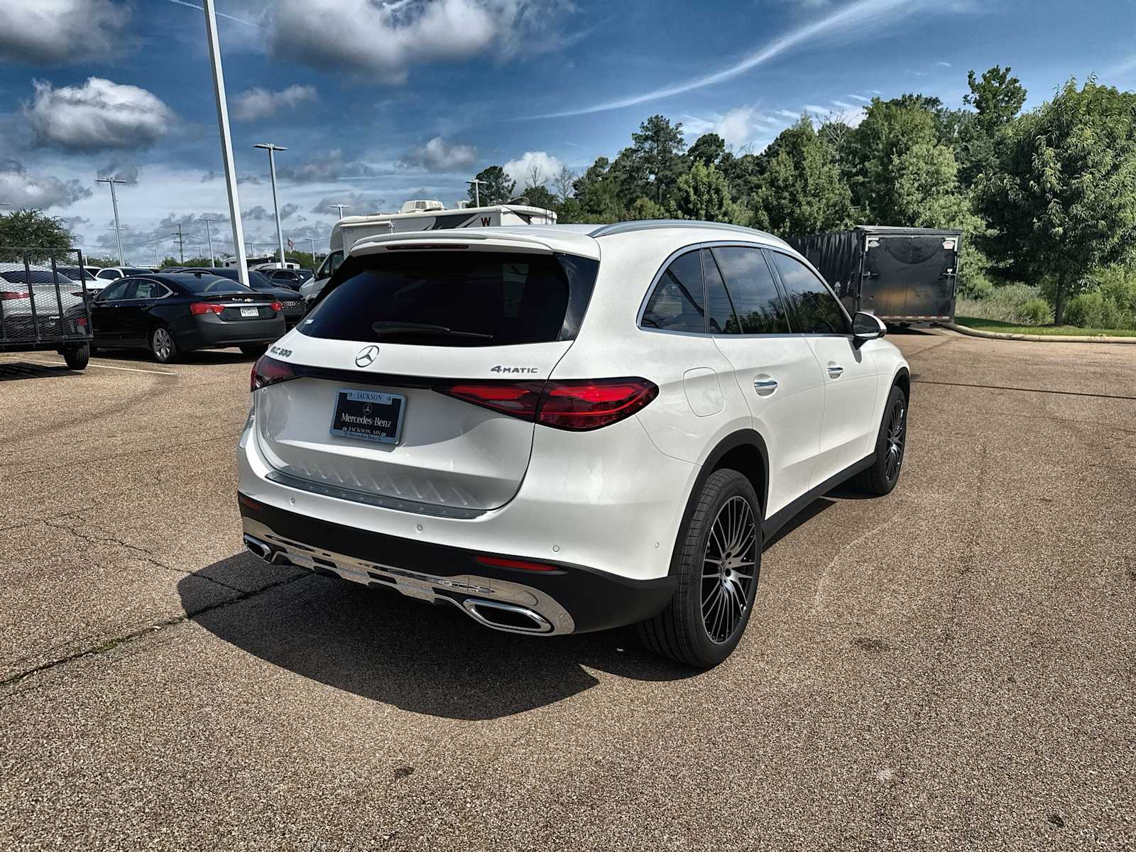 Thumbnail: 2026 Mercedes-Benz GLC - 8