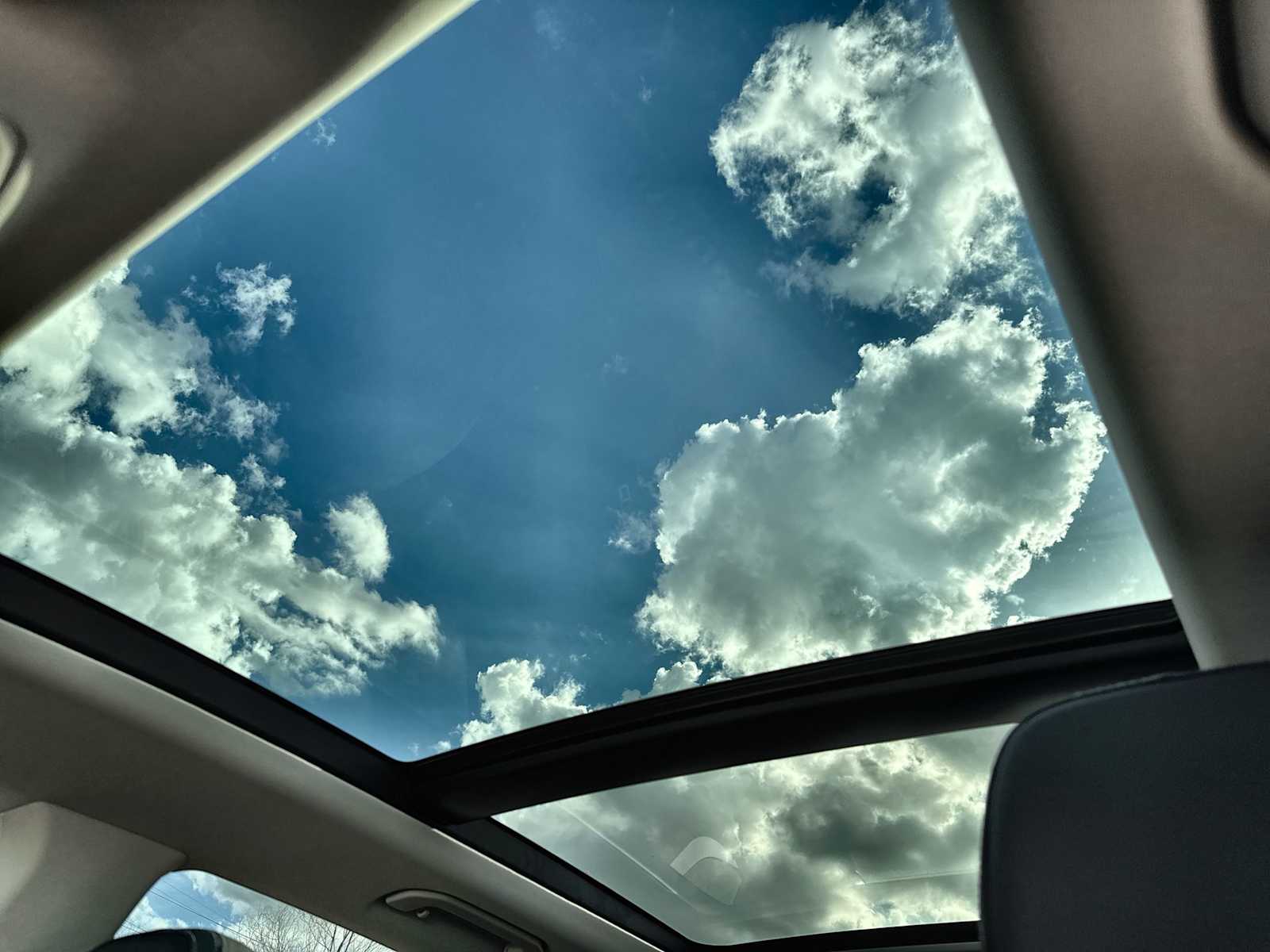 Thumbnail: 2026 Mercedes-Benz GLE - 28