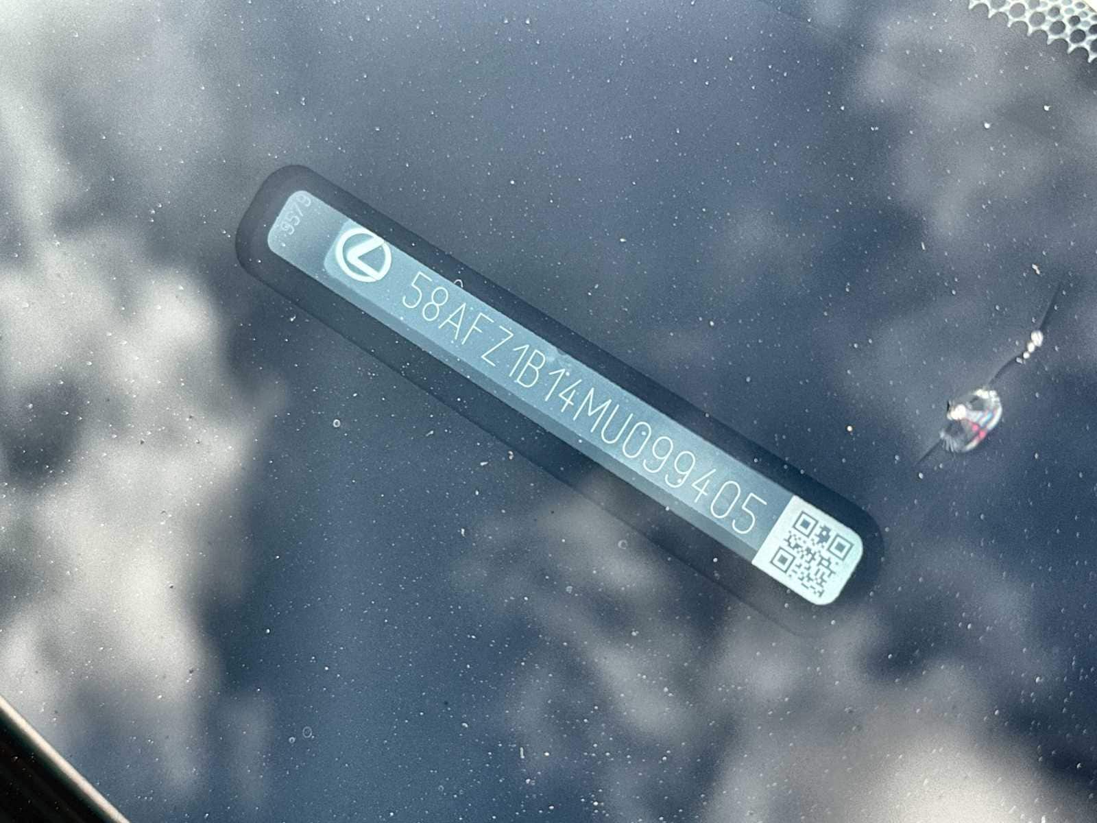 Thumbnail: 2021 Lexus ES - 25