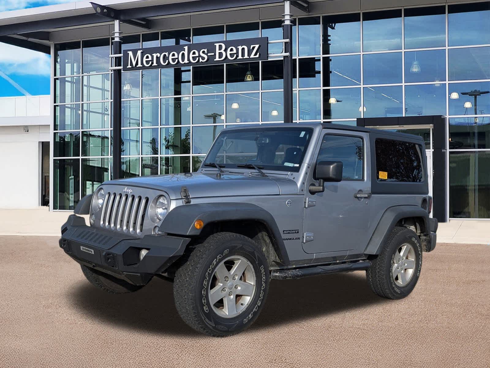 Thumbnail: 2016 Jeep Wrangler - 1