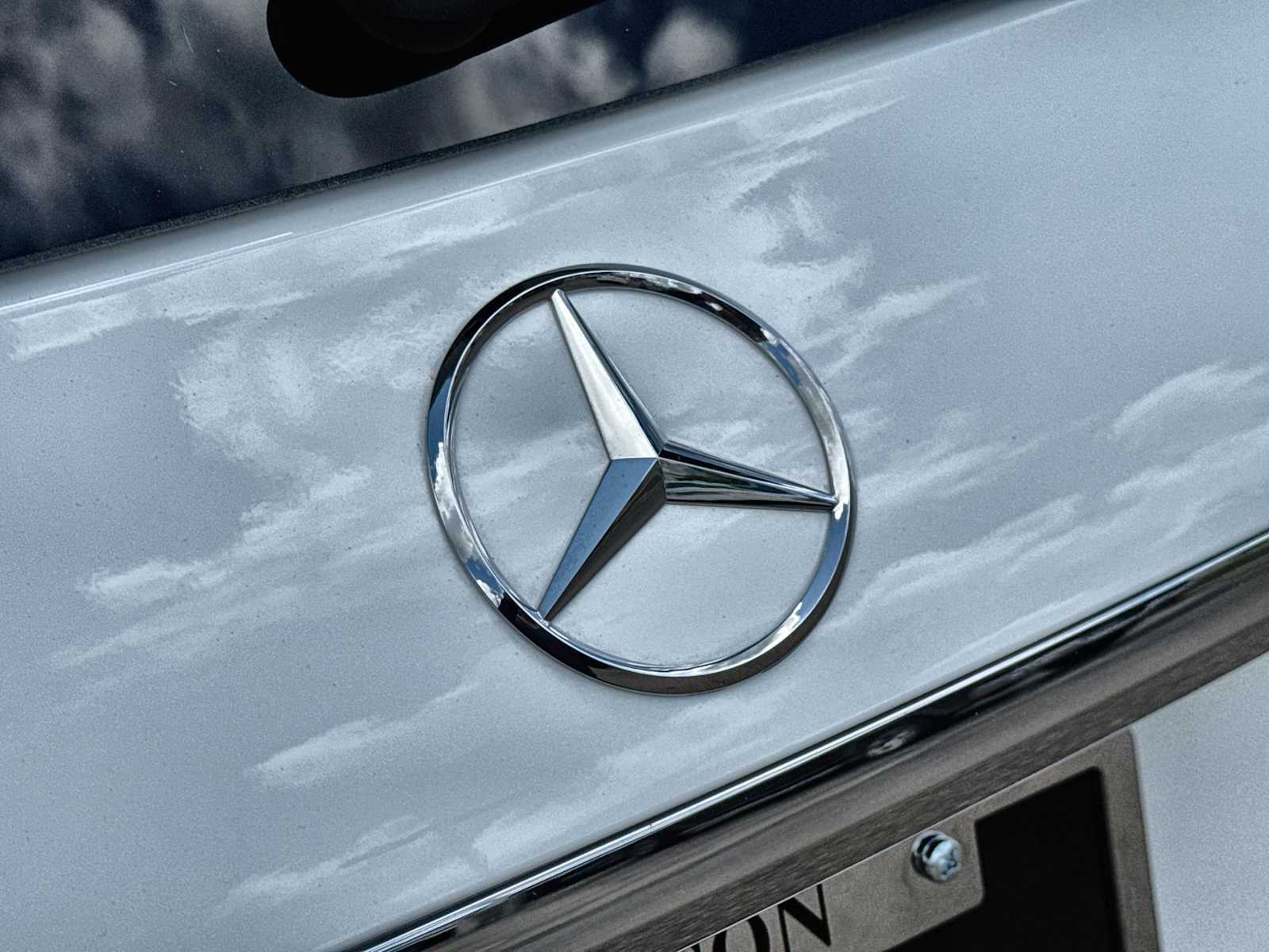 Thumbnail: 2026 Mercedes-Benz GLE - 16