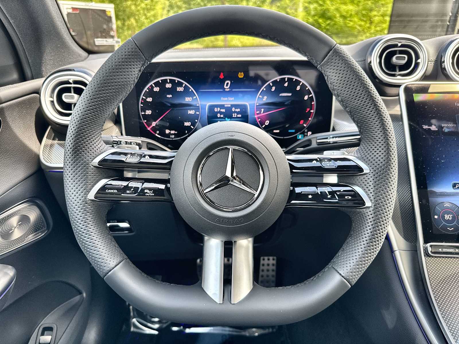 Thumbnail: 2026 Mercedes-Benz GLC - 21