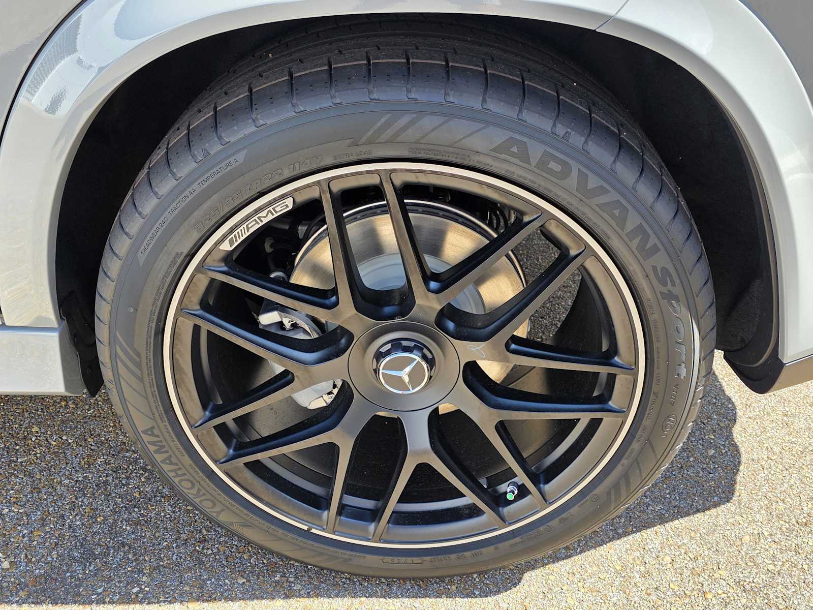 Thumbnail: 2026 Mercedes-Benz GLE - 24