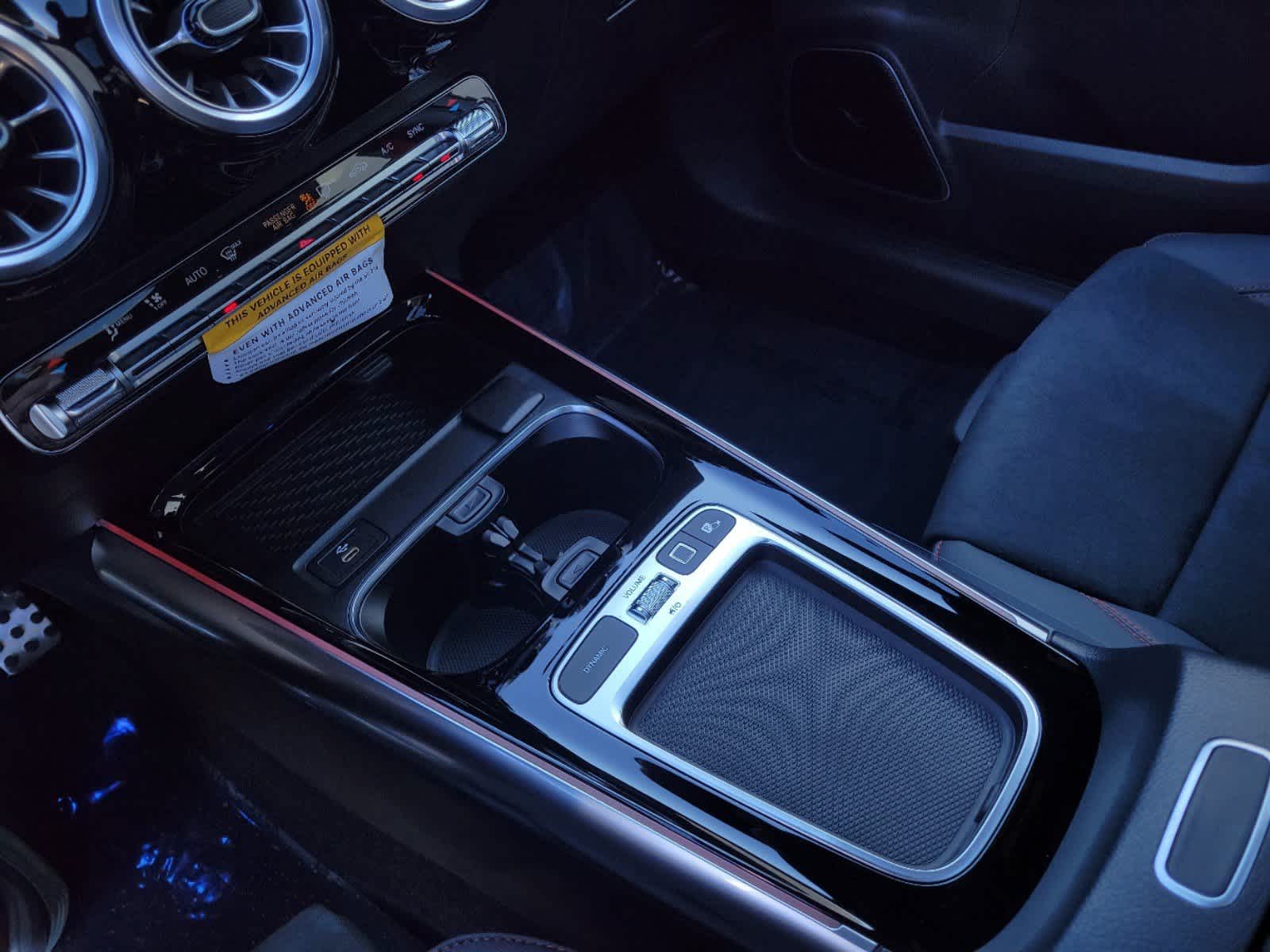 Thumbnail: 2025 Mercedes-Benz GLA - 16