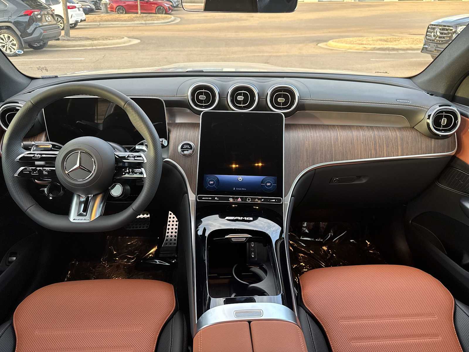 Thumbnail: 2026 Mercedes-Benz GLC - 14