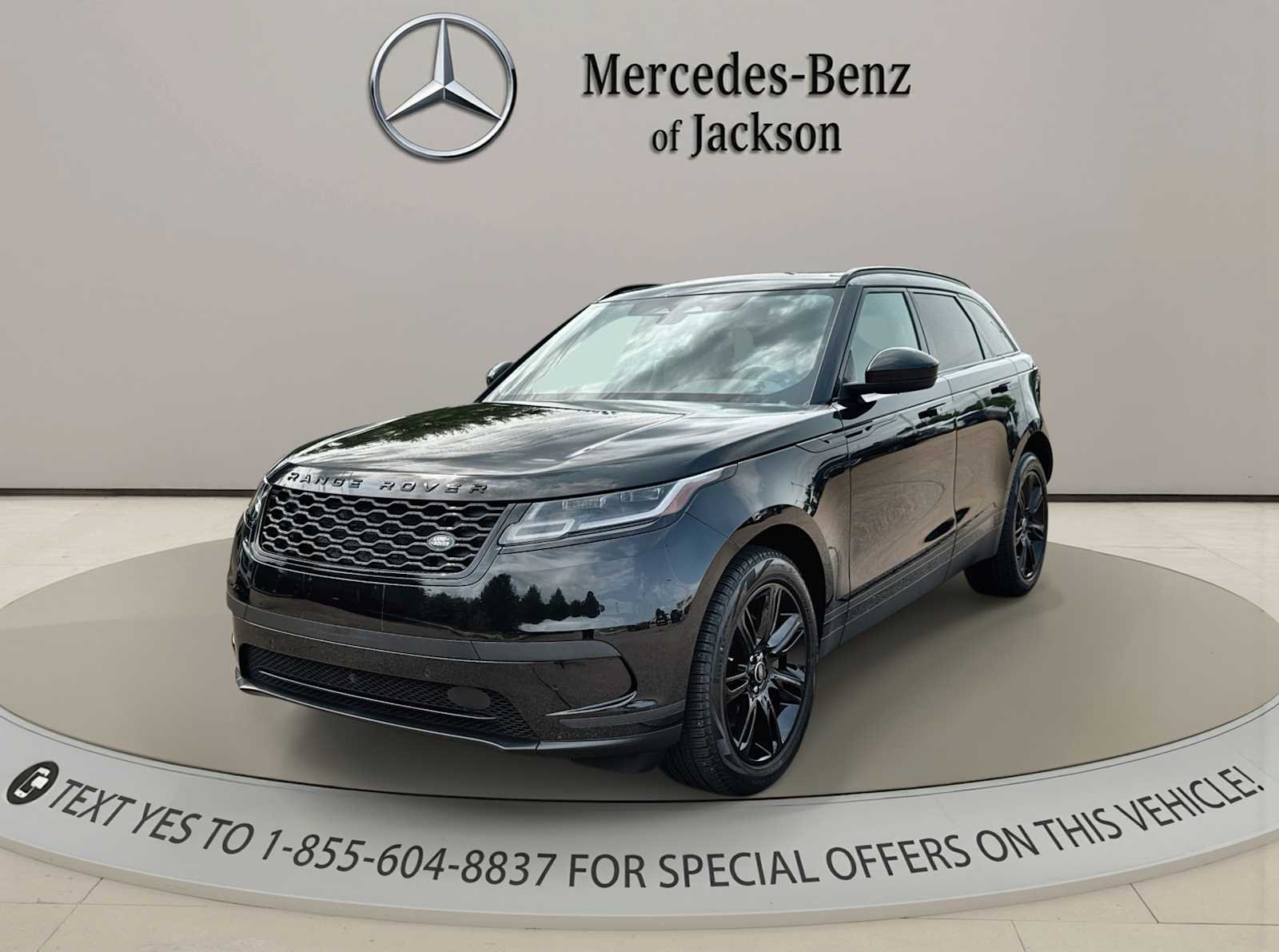 Thumbnail: 2023 Land Rover Range Rover Velar - 3