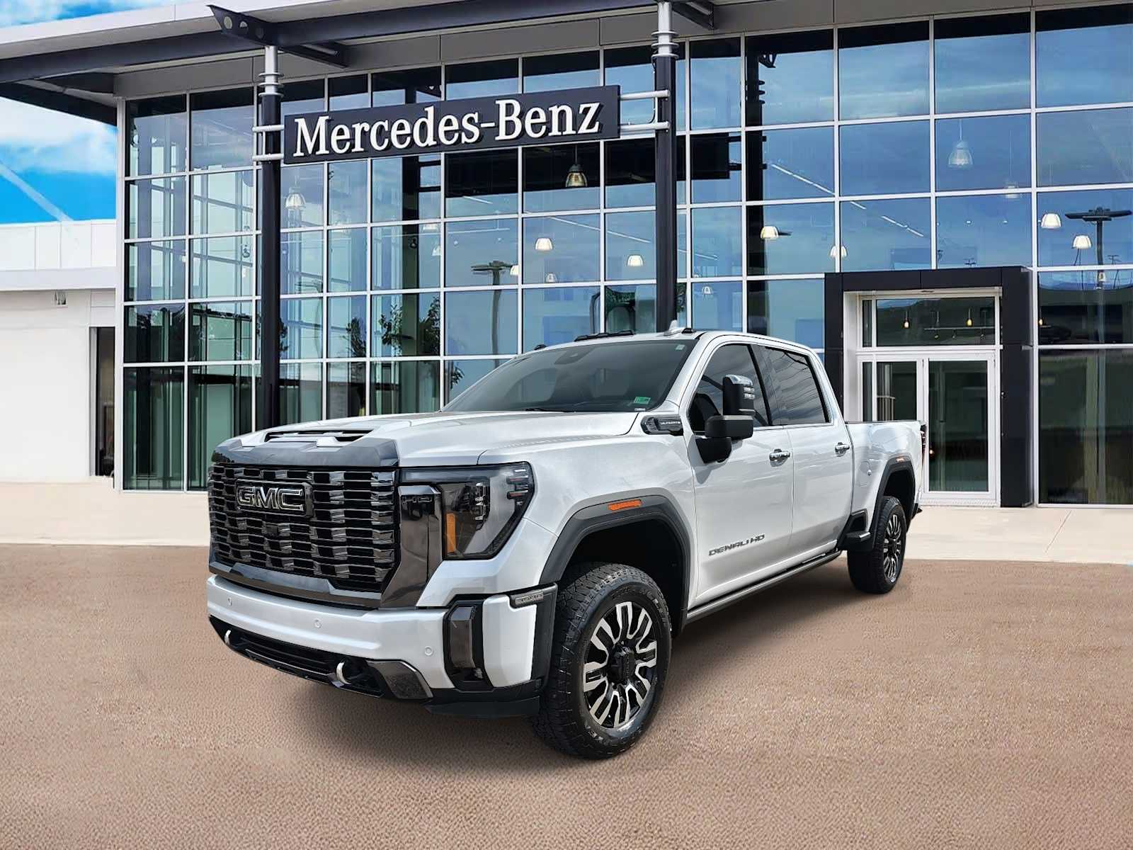 Thumbnail: 2024 GMC Sierra 3500 - 1