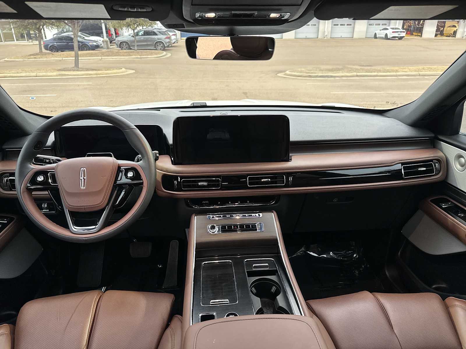 Thumbnail: 2025 Lincoln Aviator - 14