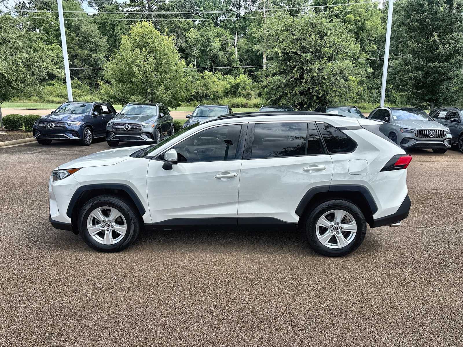 Thumbnail: 2019 Toyota RAV4 - 5