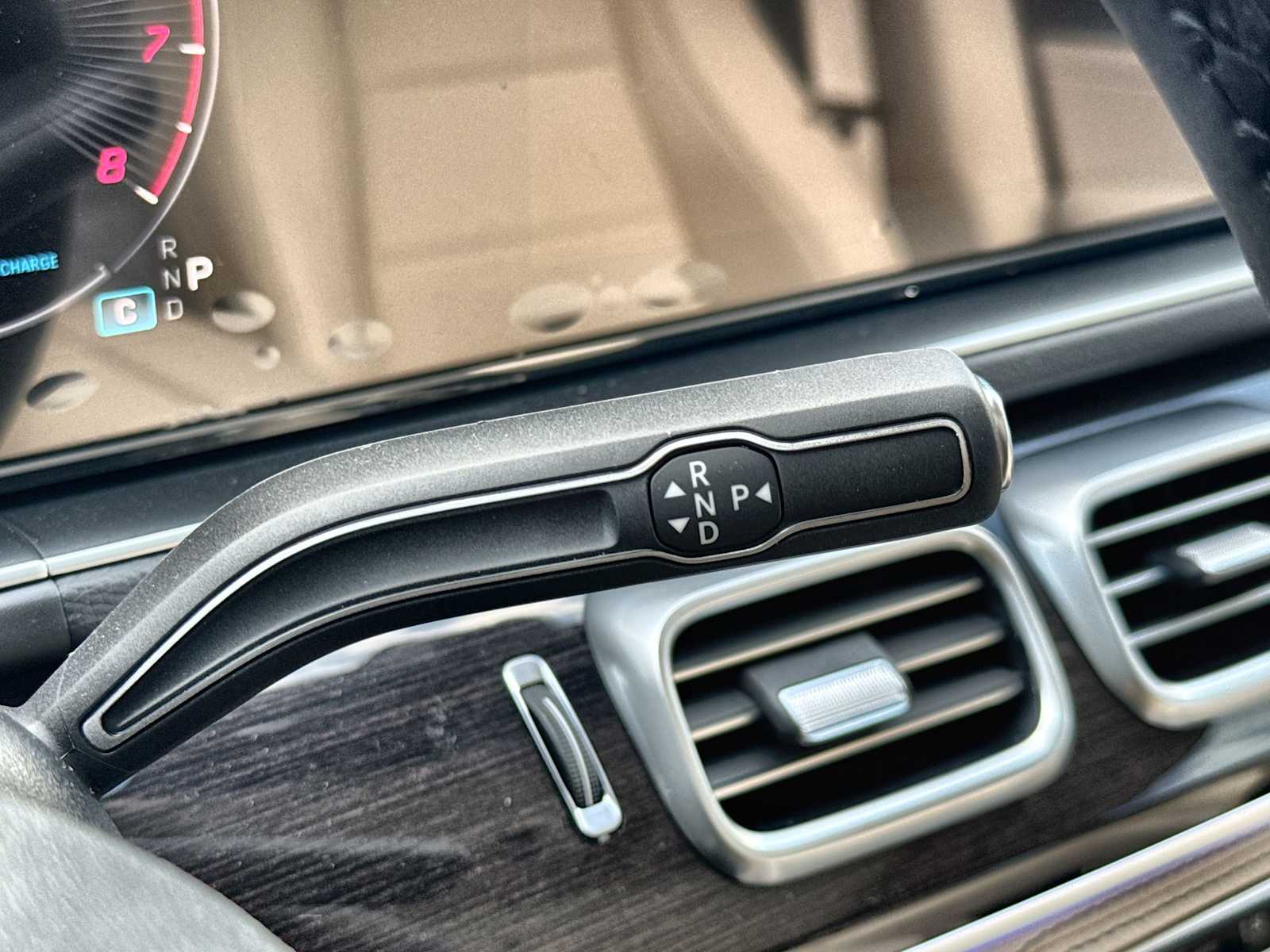 Thumbnail: 2026 Mercedes-Benz GLE - 23