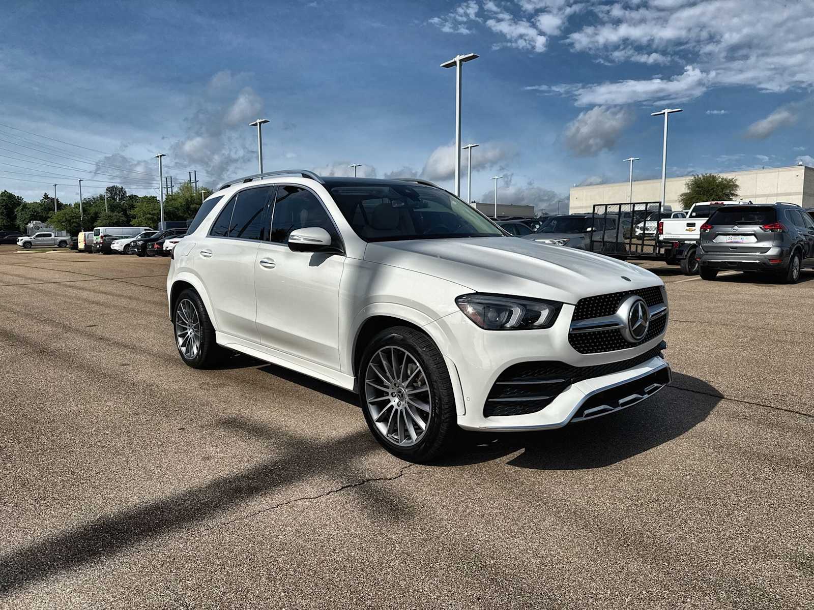 Thumbnail: 2023 Mercedes-Benz GLE - 11