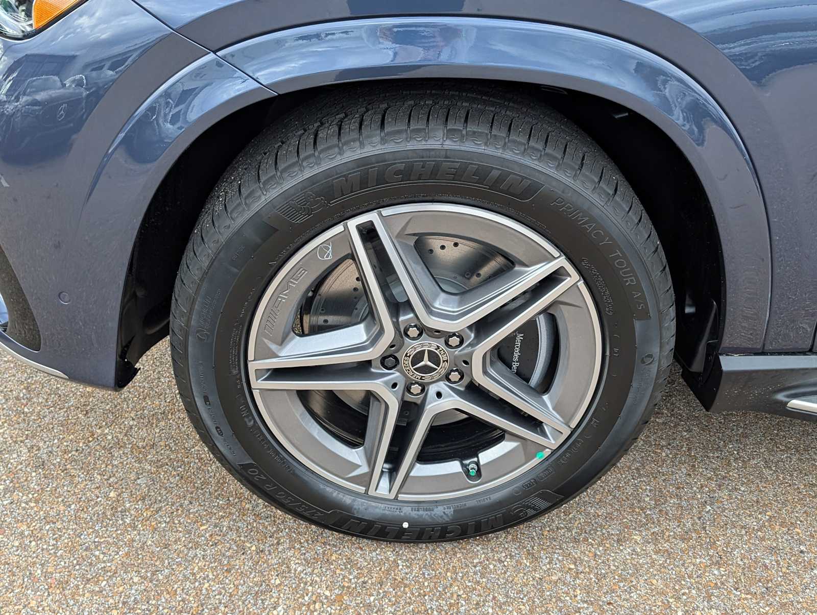 Thumbnail: 2026 Mercedes-Benz GLE - 24