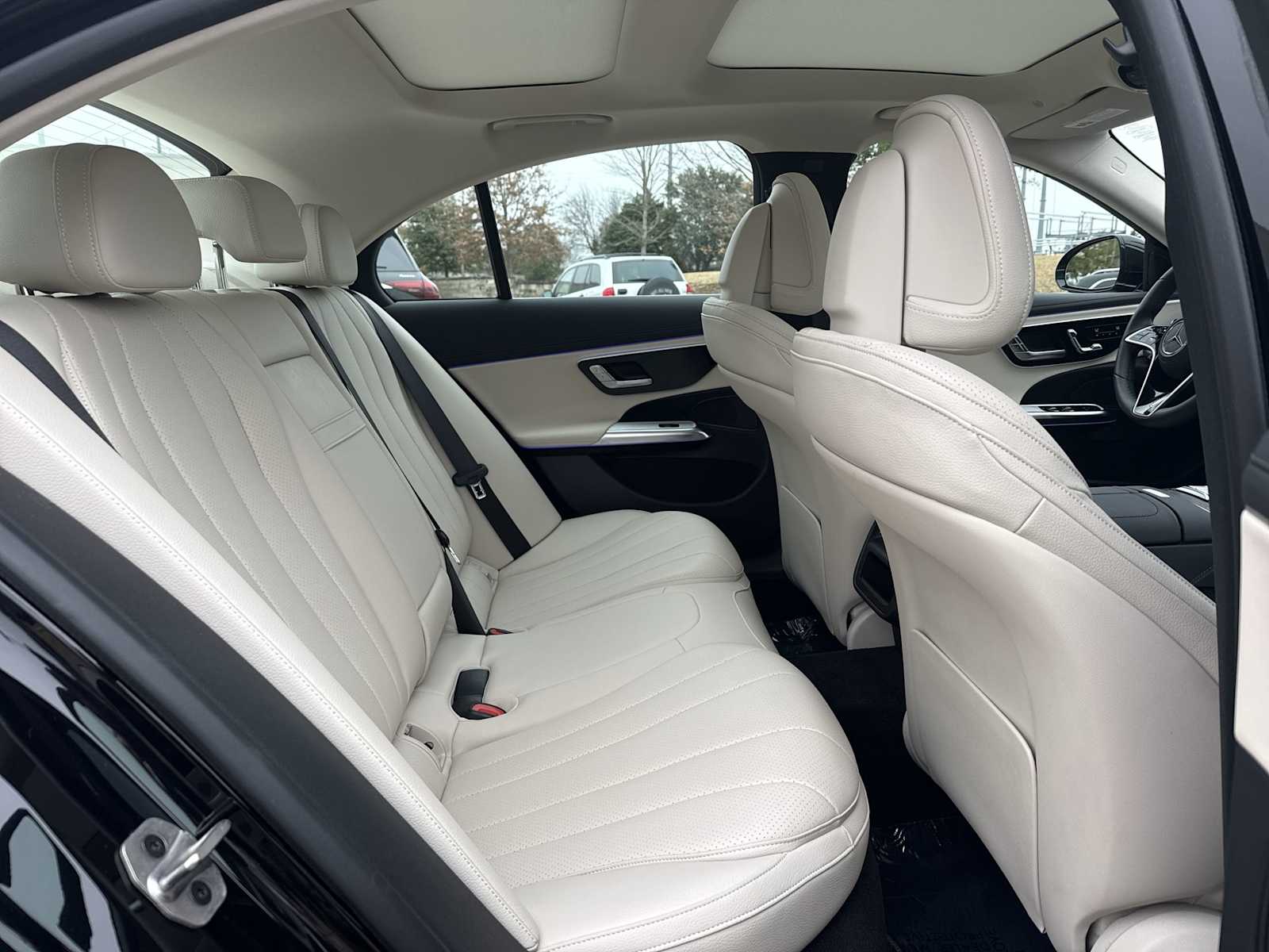 Thumbnail: 2026 Mercedes-Benz E-Class - 19