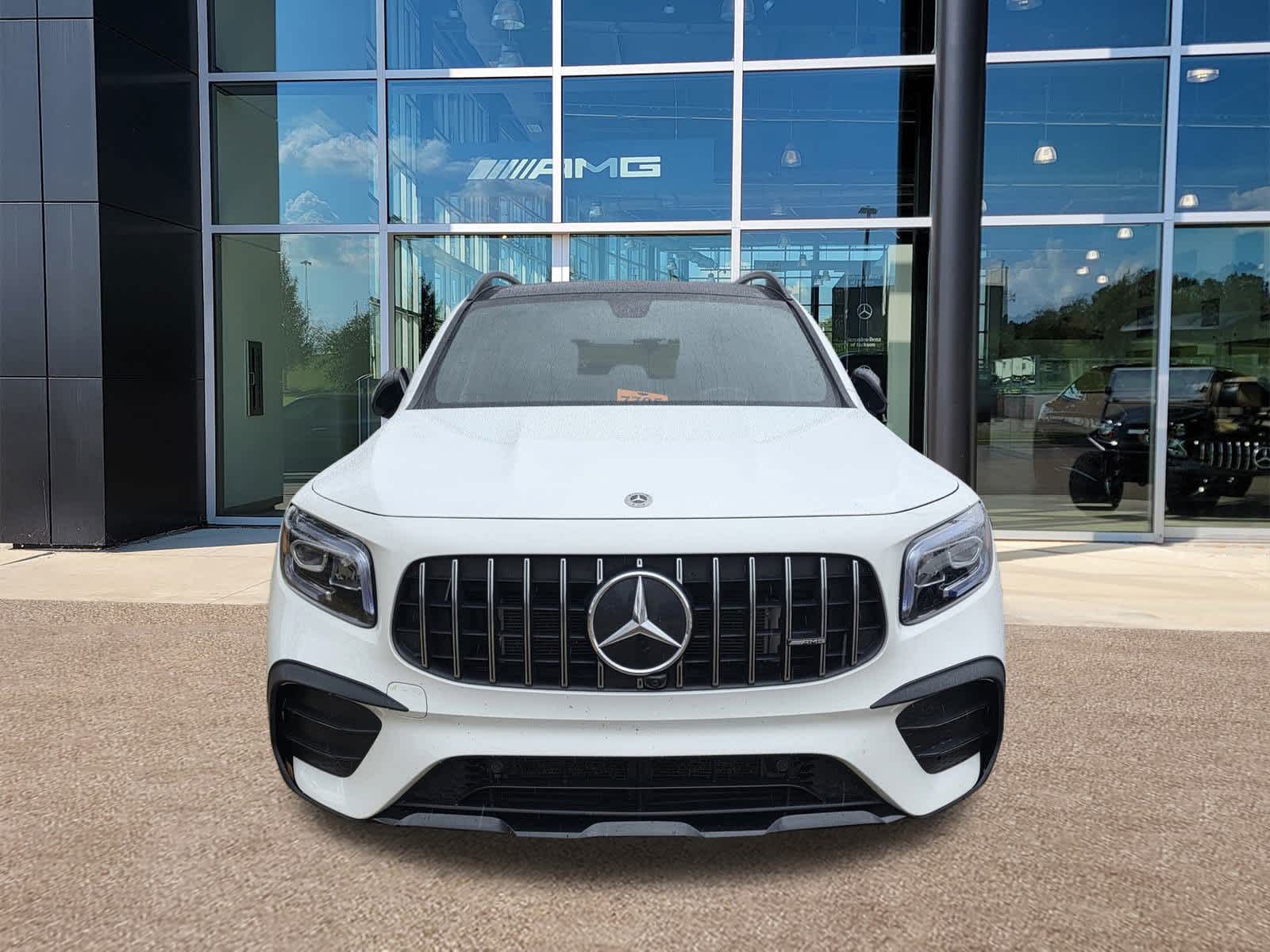 Thumbnail: 2022 Mercedes-Benz GLB - 3