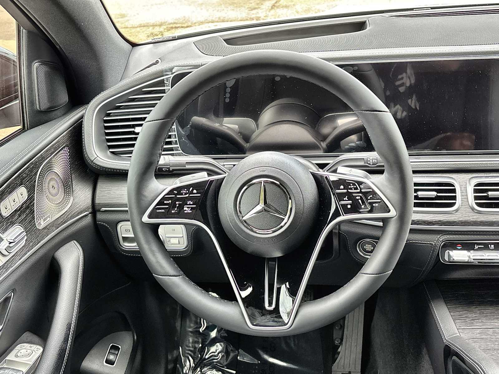 Thumbnail: 2026 Mercedes-Benz GLE - 21