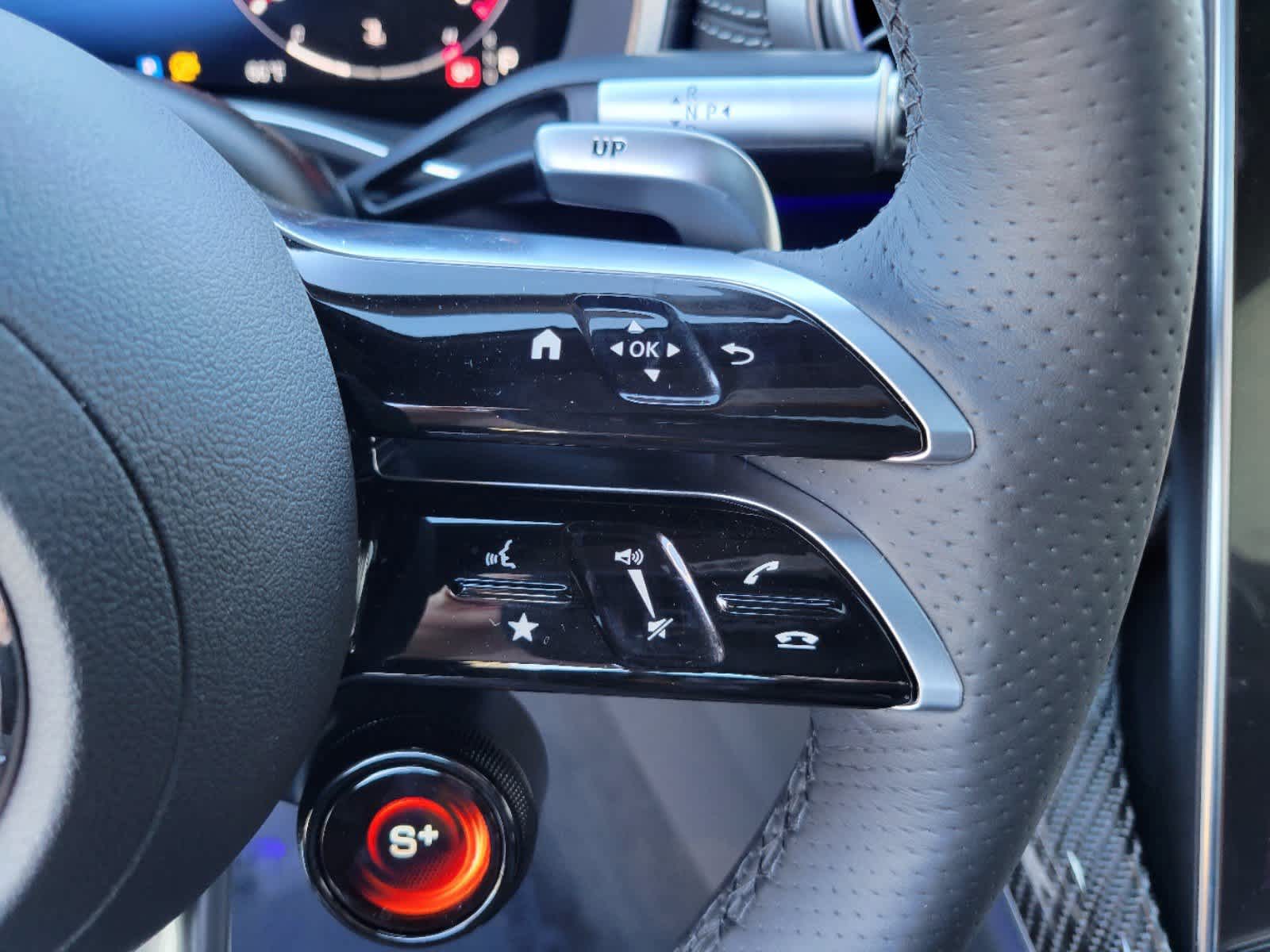 Thumbnail: 2025 Mercedes-Benz AMG GT - 20