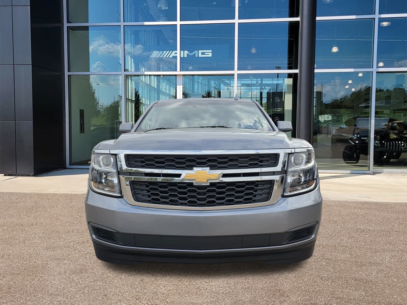 Thumbnail: 2019 Chevrolet Tahoe - 2