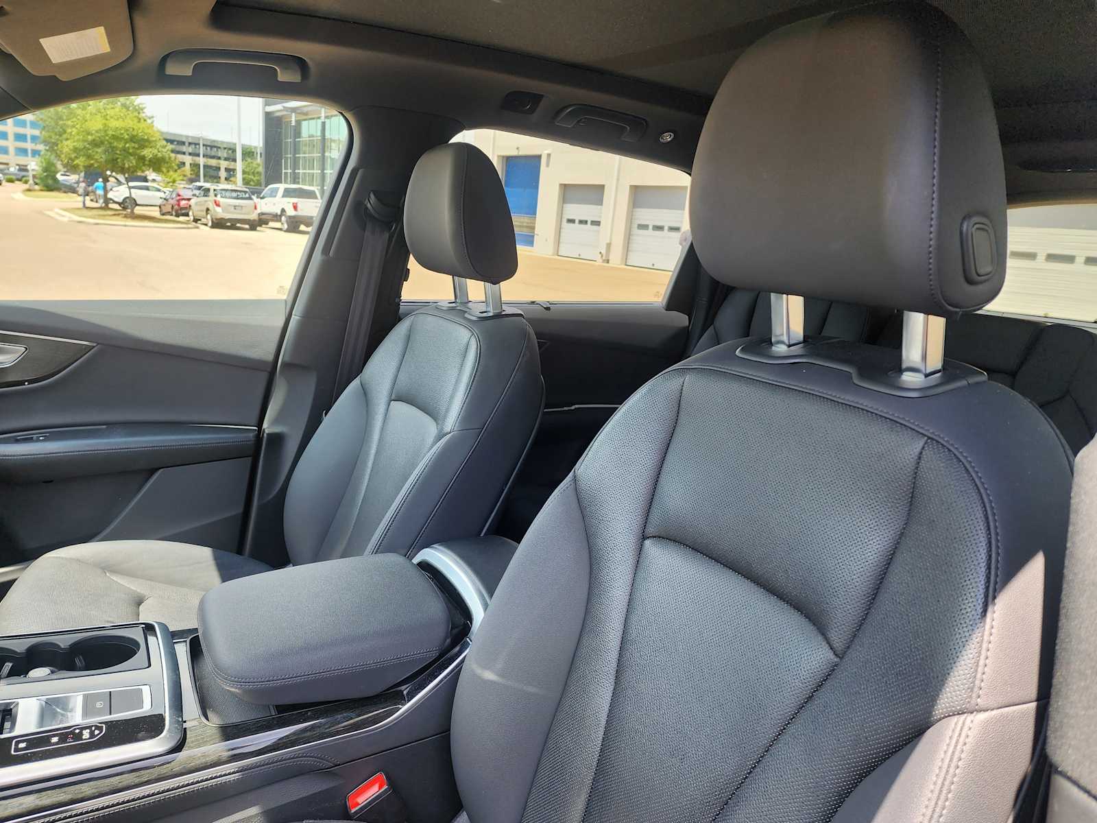 Thumbnail: 2021 Audi Q7 - 6