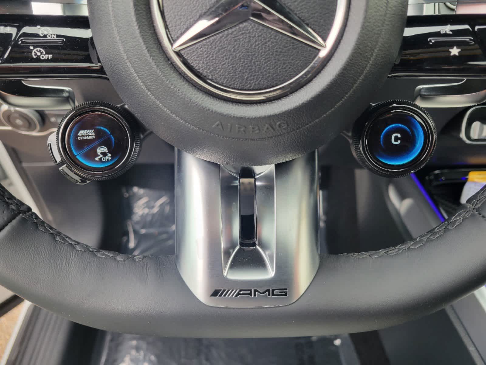 Thumbnail: 2025 Mercedes-Benz GLB - 6